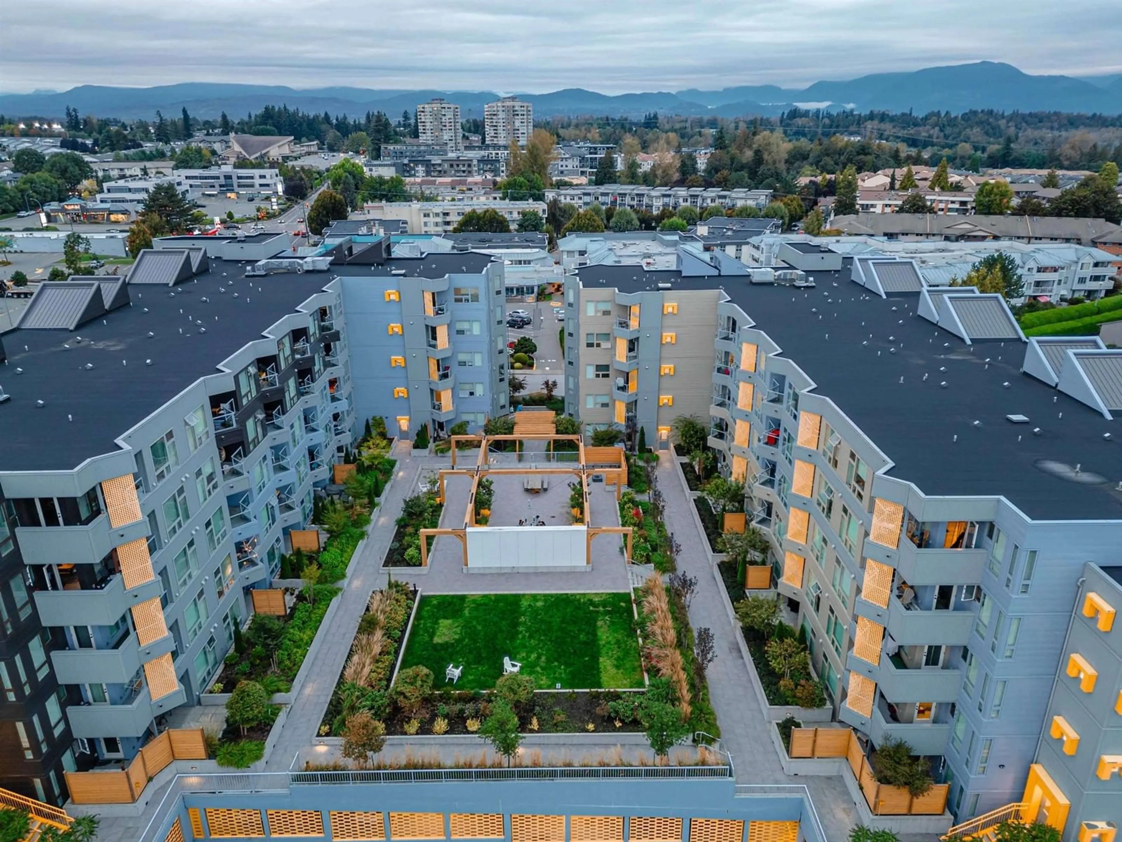 A pic from outside/outdoor area/front of a property/back of a property/a pic from drone, city buildings view from balcony for 508 - 32828 LANDEAU, Abbotsford British Columbia V2S0M4