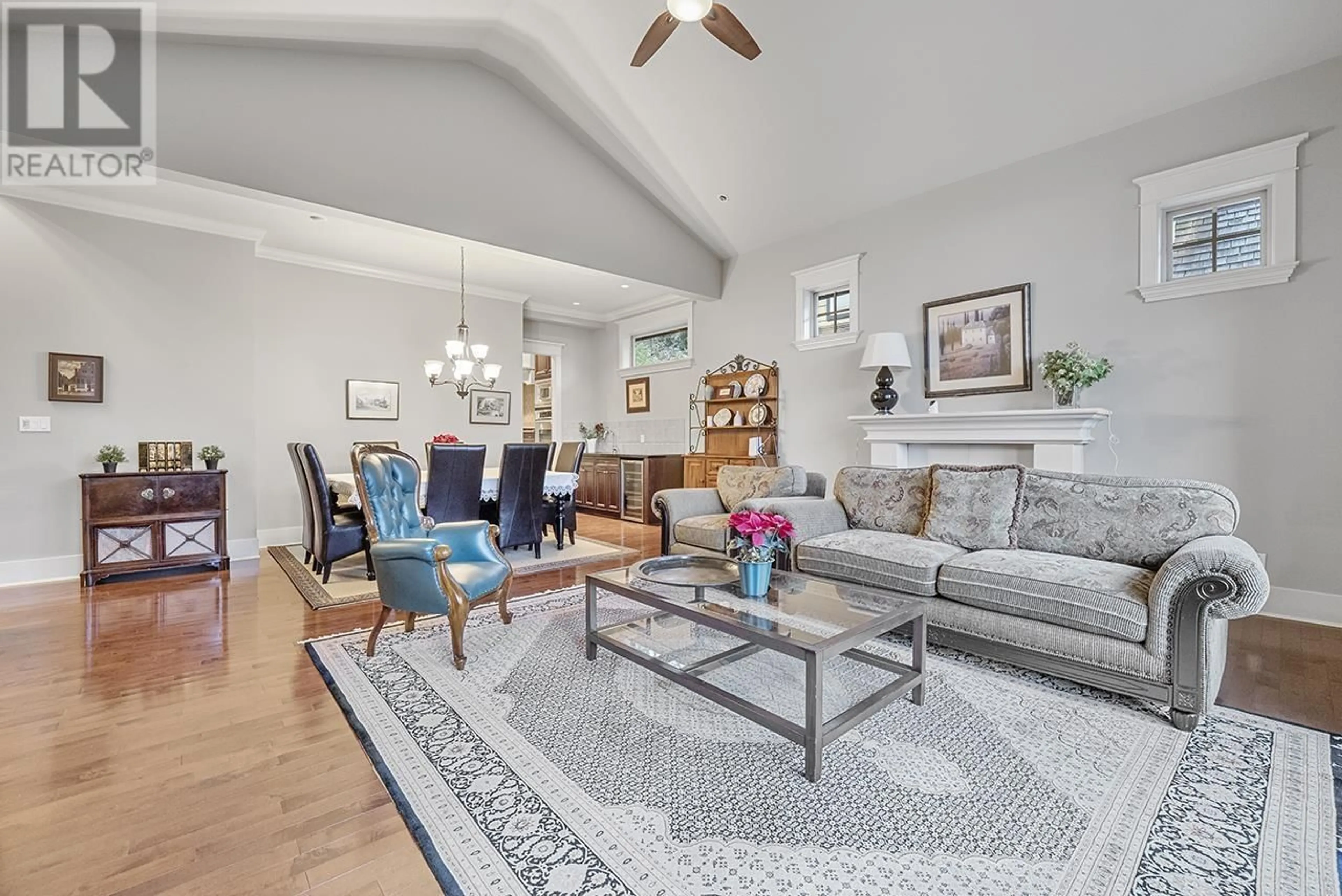 Living room with furniture, unknown for 3420 ANNE MACDONALD WAY, North Vancouver British Columbia V7G2S7