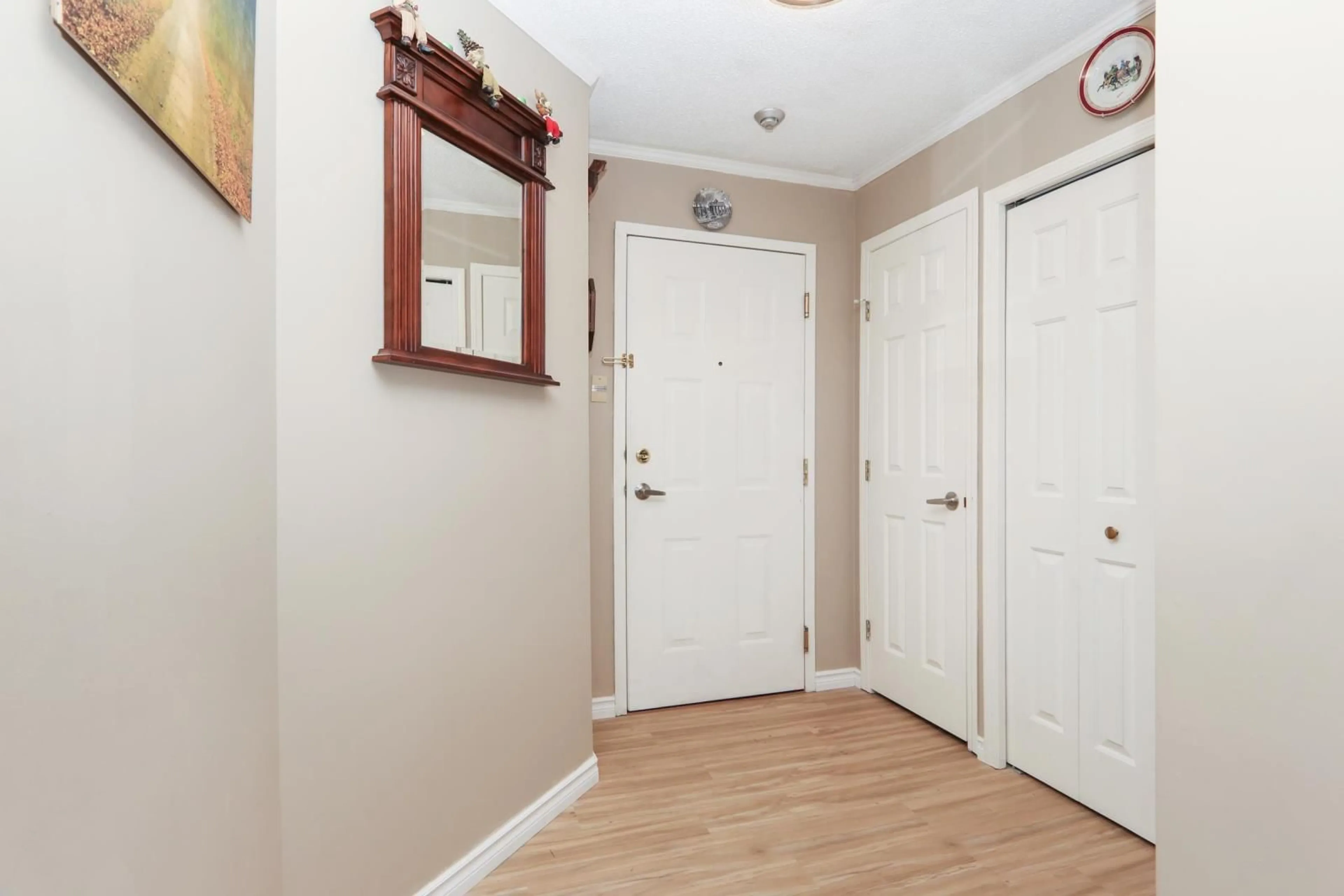 Indoor entryway for 104 45604 BRETT AVENUE|Chilliwack Proper, Chilliwack British Columbia V2P1N9