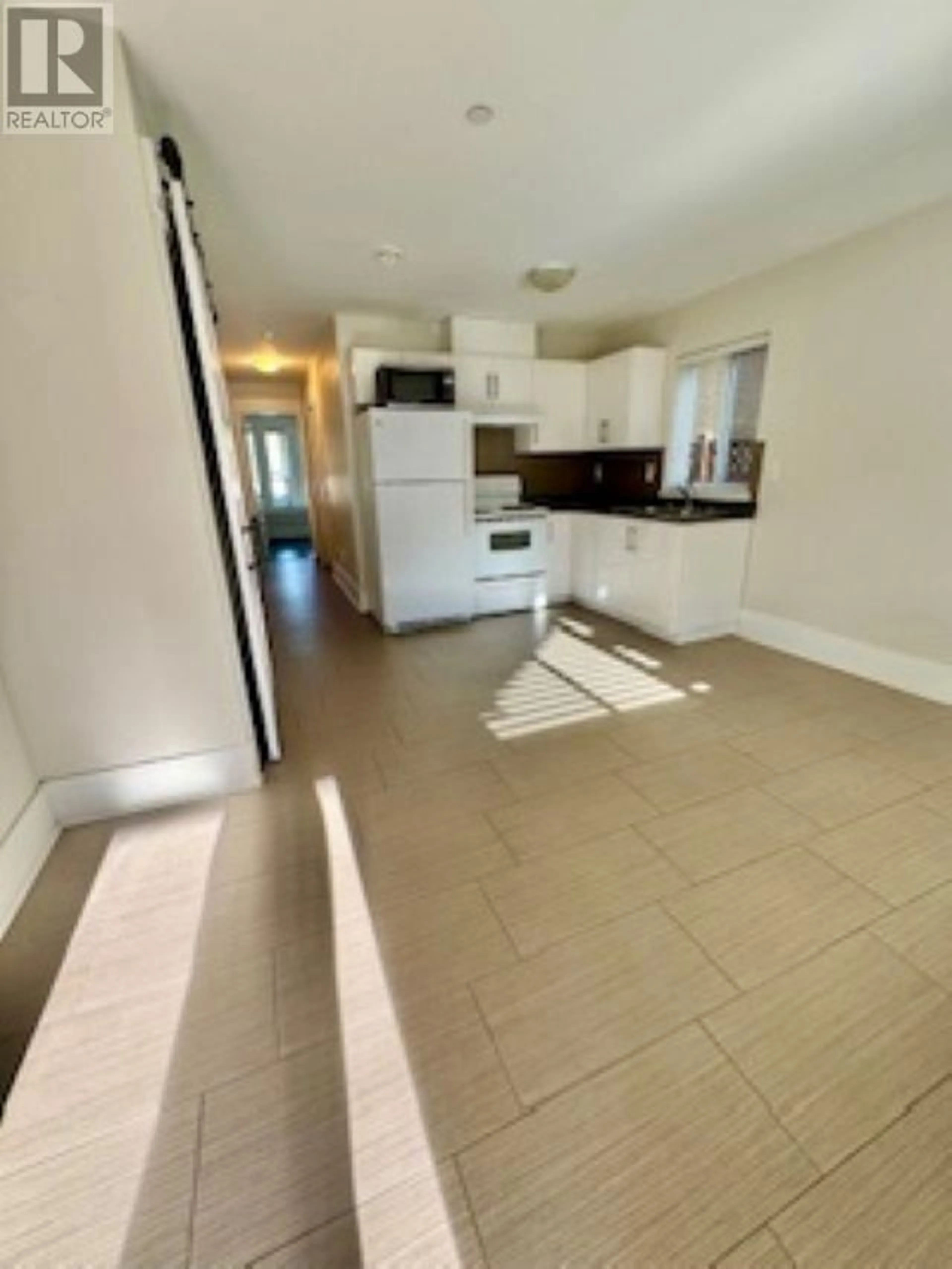 A pic of a room for 2784 E 21ST AVENUE, Vancouver British Columbia V5M2W2