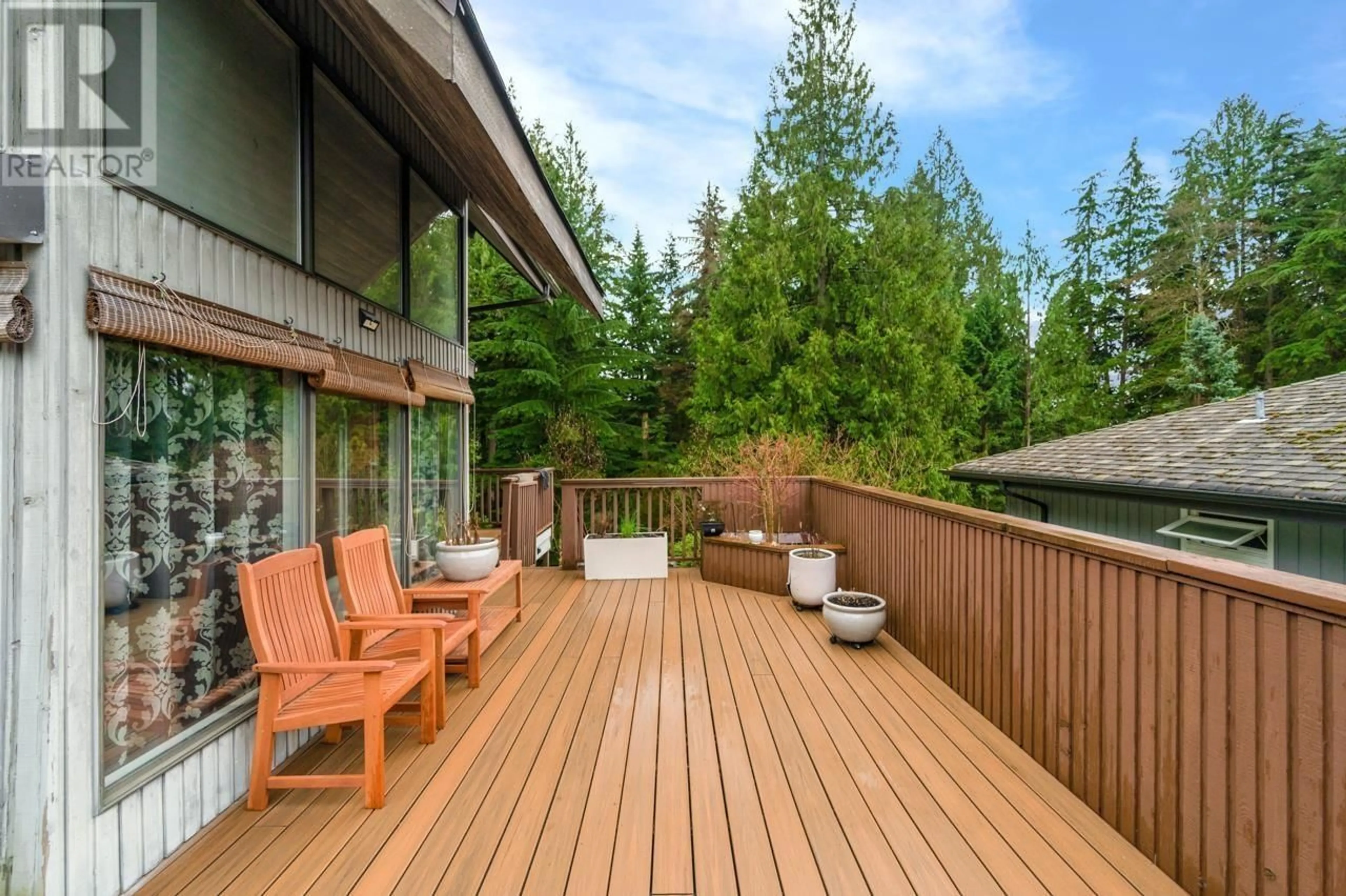 Patio, forest/trees view for 5344 CLIFFRIDGE AVENUE, North Vancouver British Columbia V7R3V4