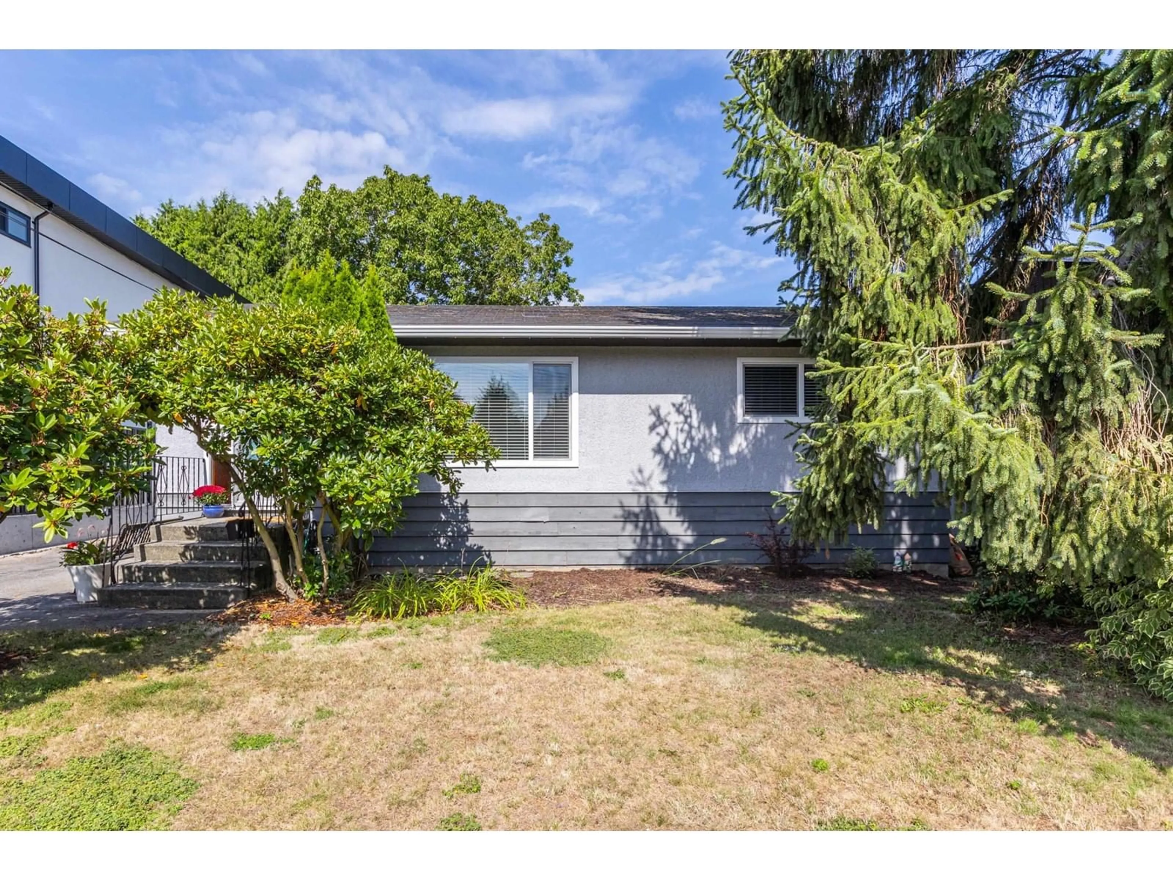 Unknown for 15873 VINE, White Rock British Columbia V4B2T5