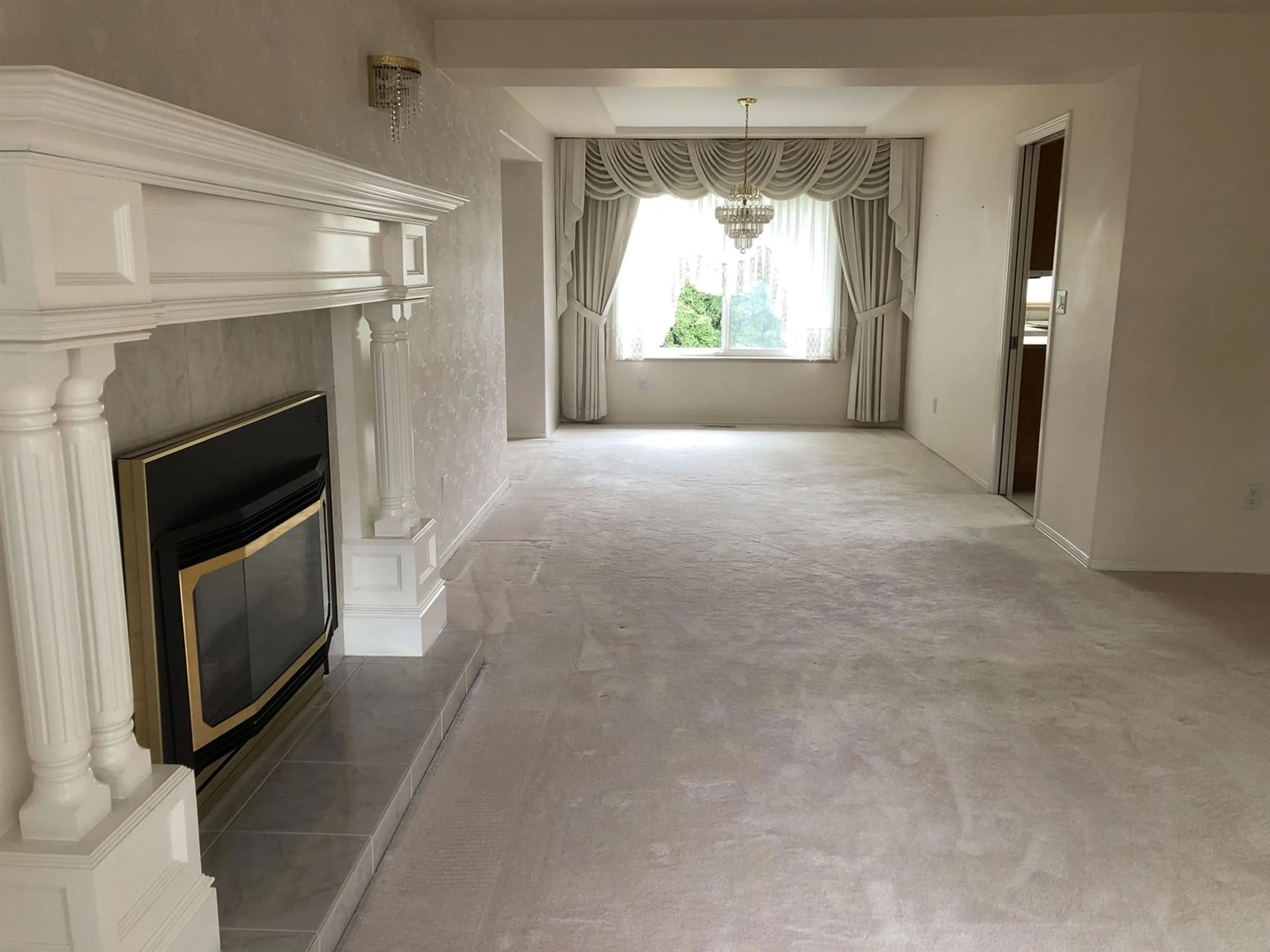A pic of a room for 19122 62A, Surrey British Columbia V3S8C6
