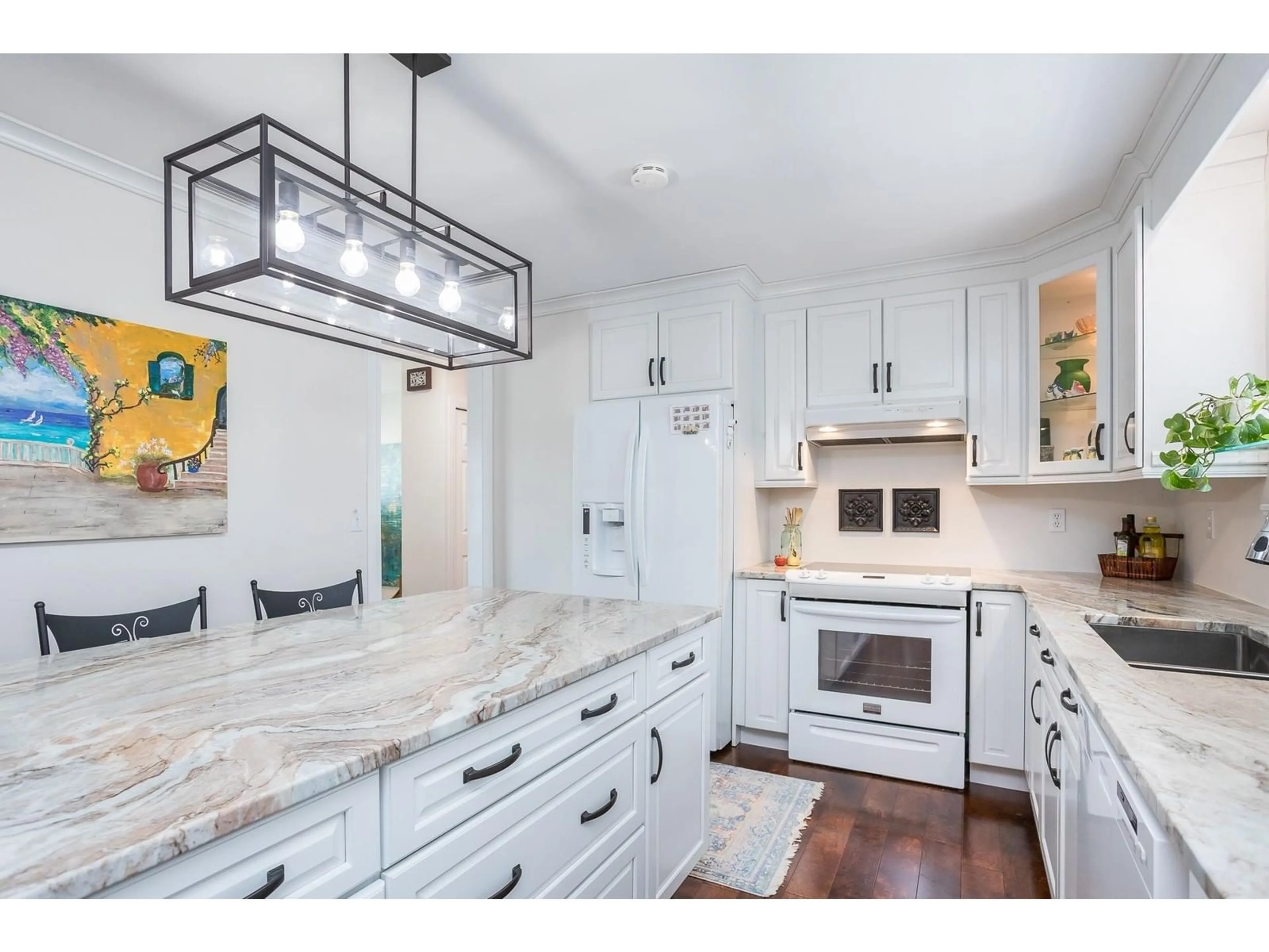Open concept kitchen, ceramic/tile floor for 3376 CLEARBROOK, Abbotsford British Columbia V2T4T4
