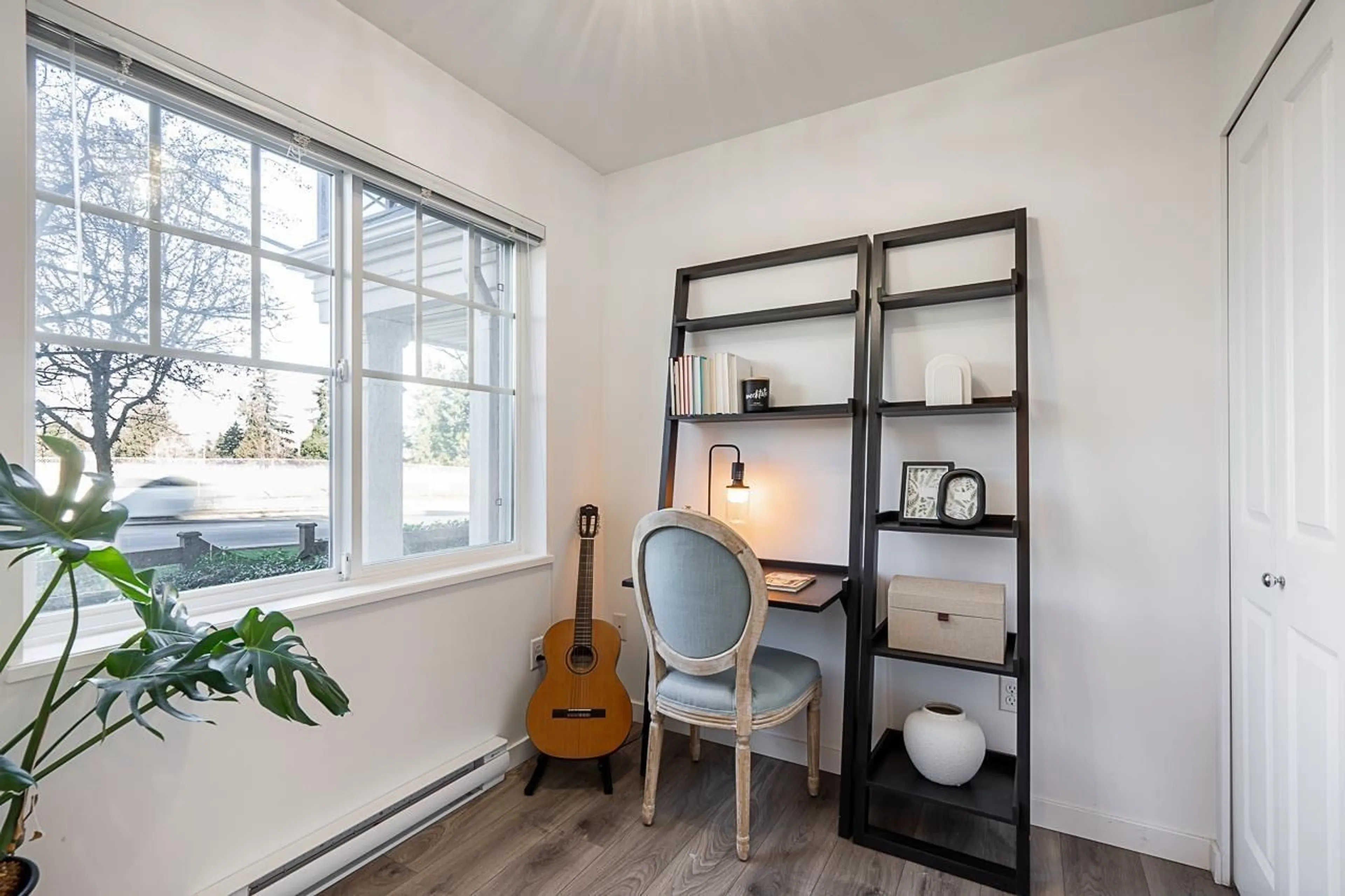 A pic of a room for 44 - 8767 162, Surrey British Columbia V4N6K7