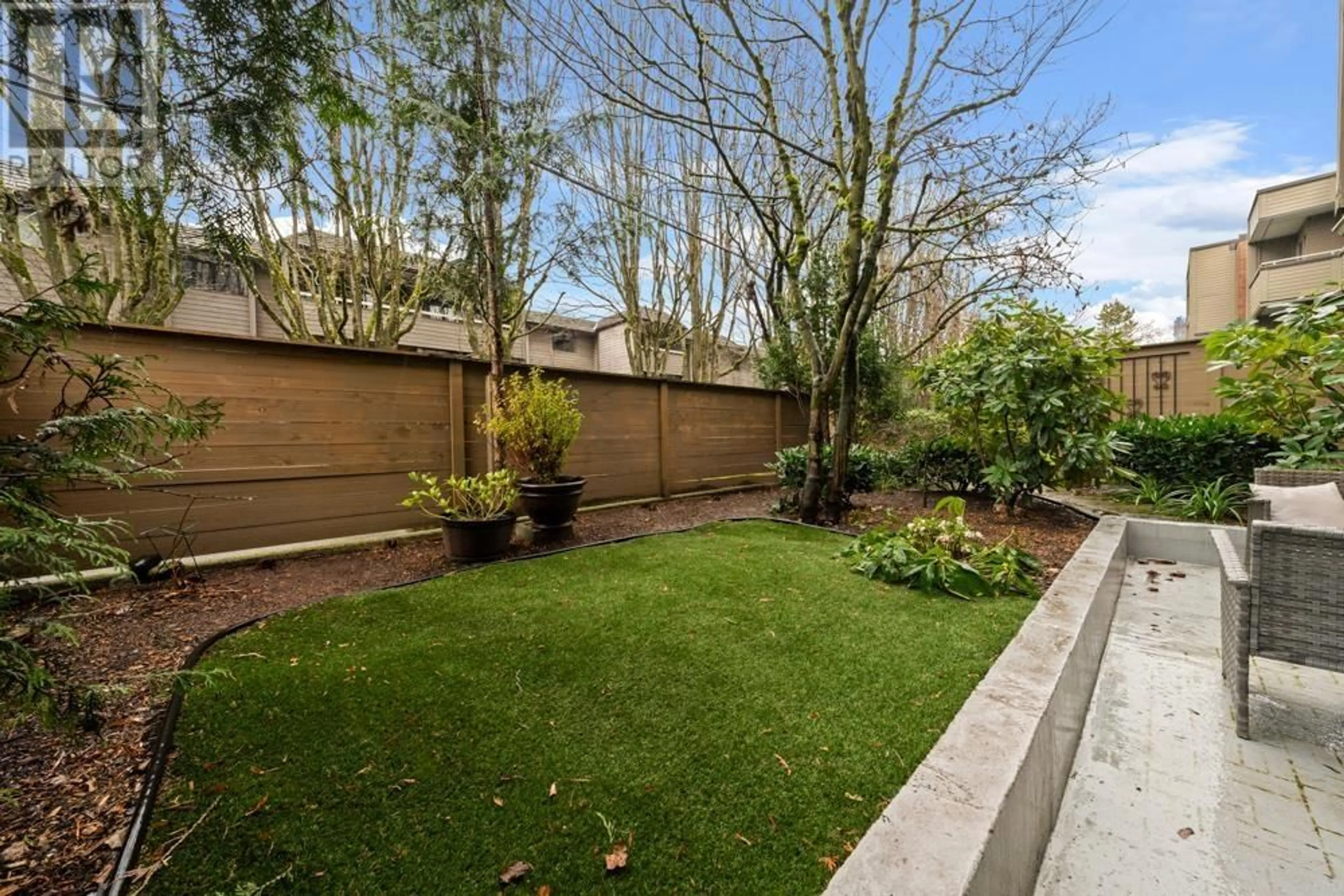 Patio, street for 110 1777 W 13TH AVENUE, Vancouver British Columbia V6J2H2