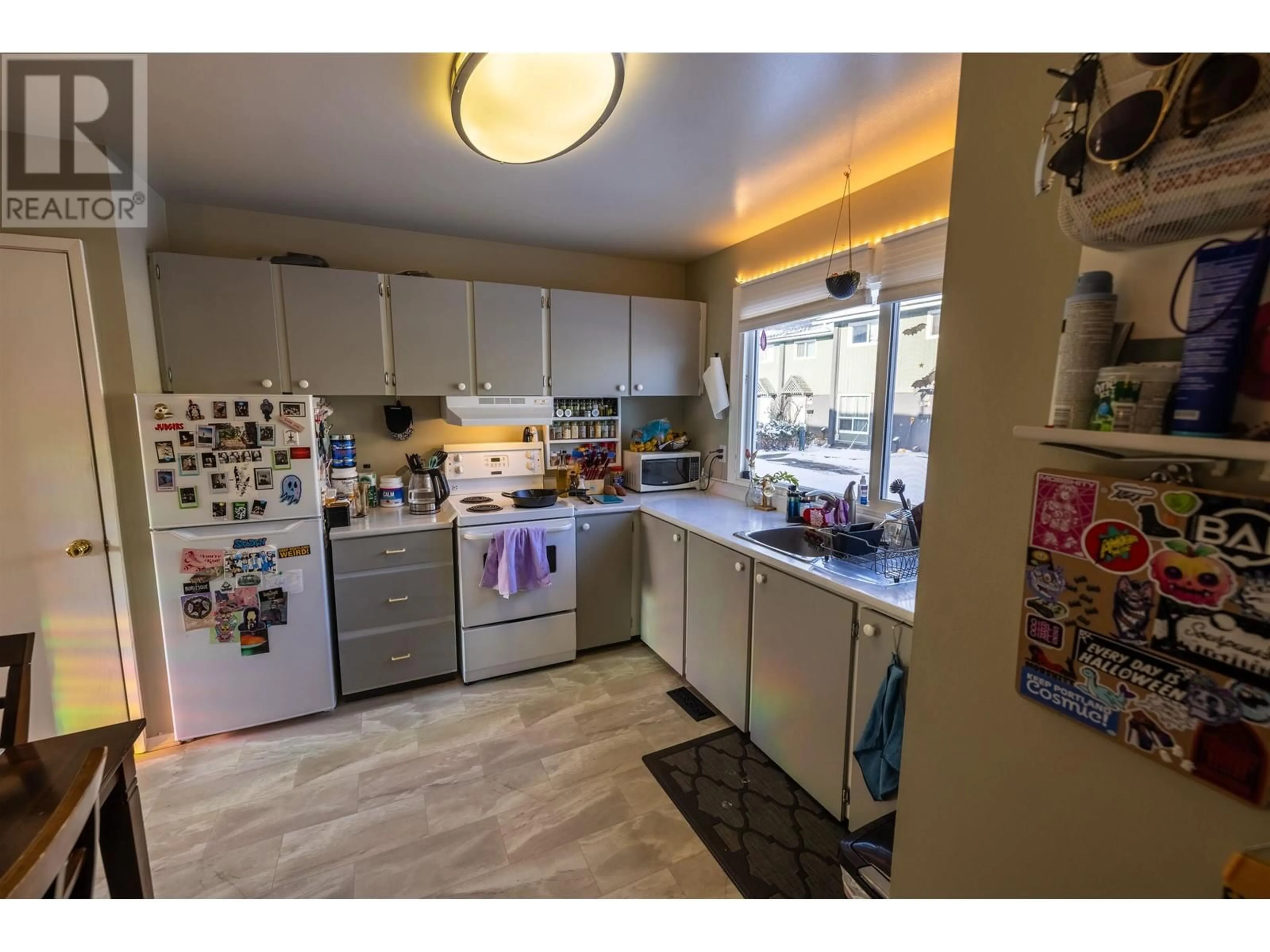 Standard kitchen, unknown for D71 2131 UPLAND STREET, Prince George British Columbia V2L2V8