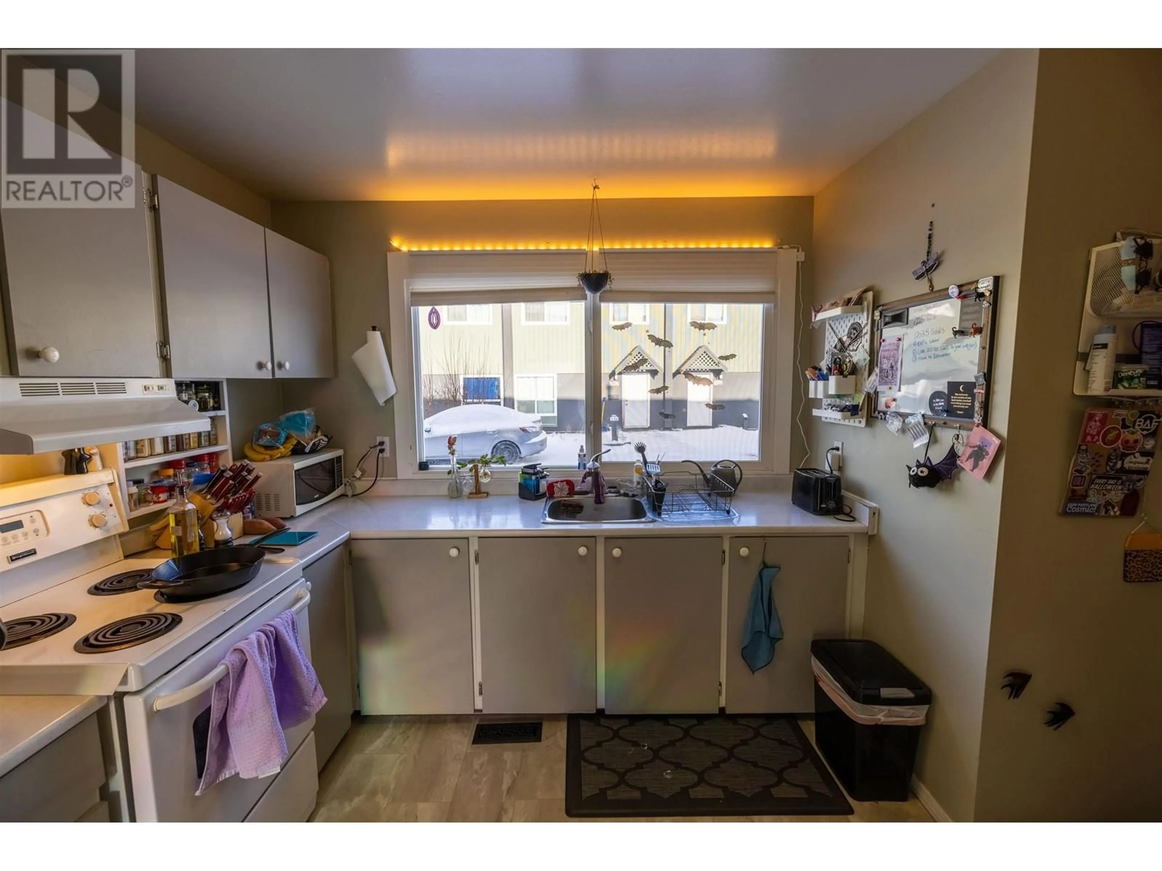 Standard kitchen, unknown for D71 2131 UPLAND STREET, Prince George British Columbia V2L2V8