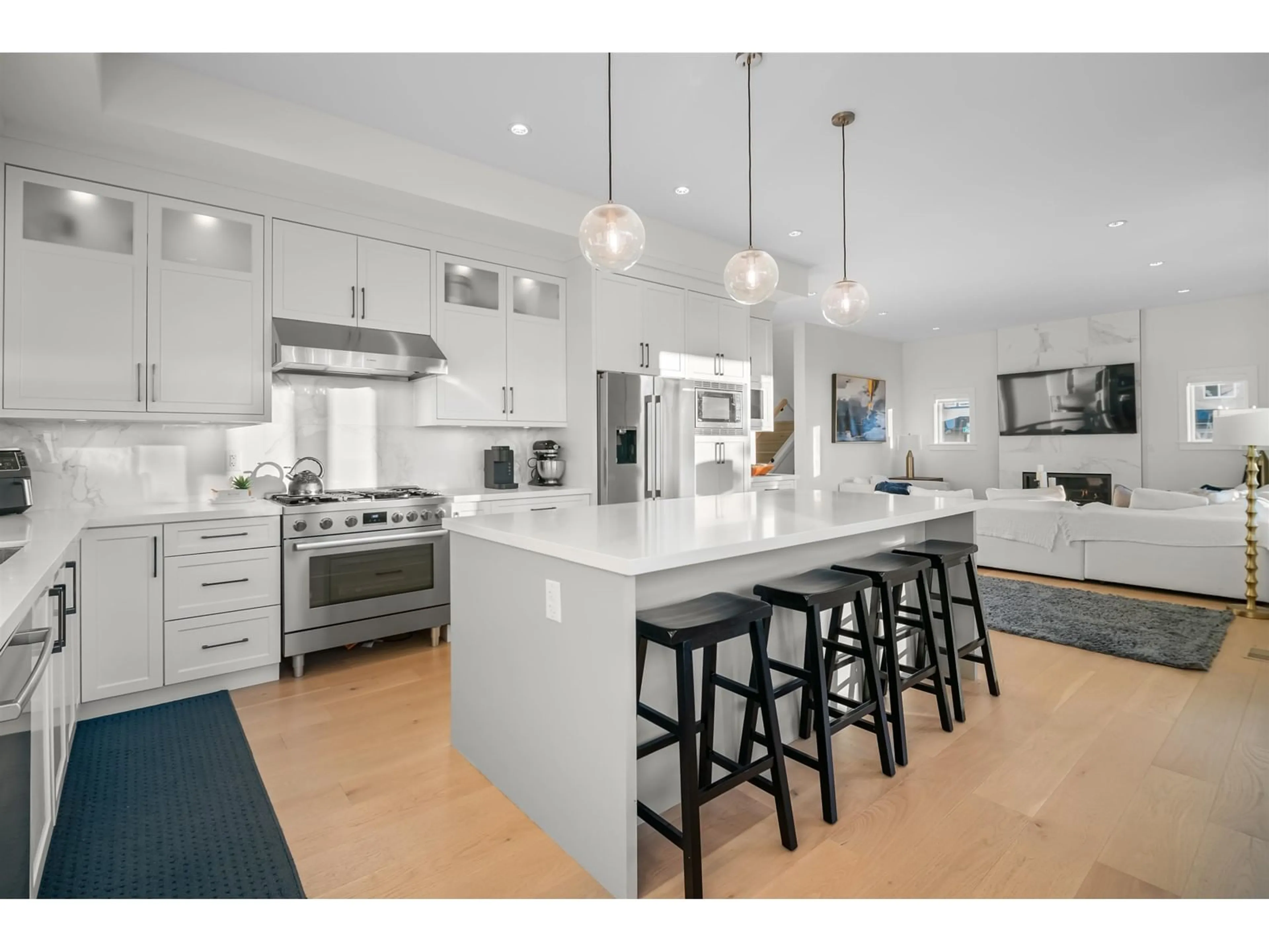 Open concept kitchen, unknown for 2055 167A STREET, Surrey British Columbia V3Z9X8