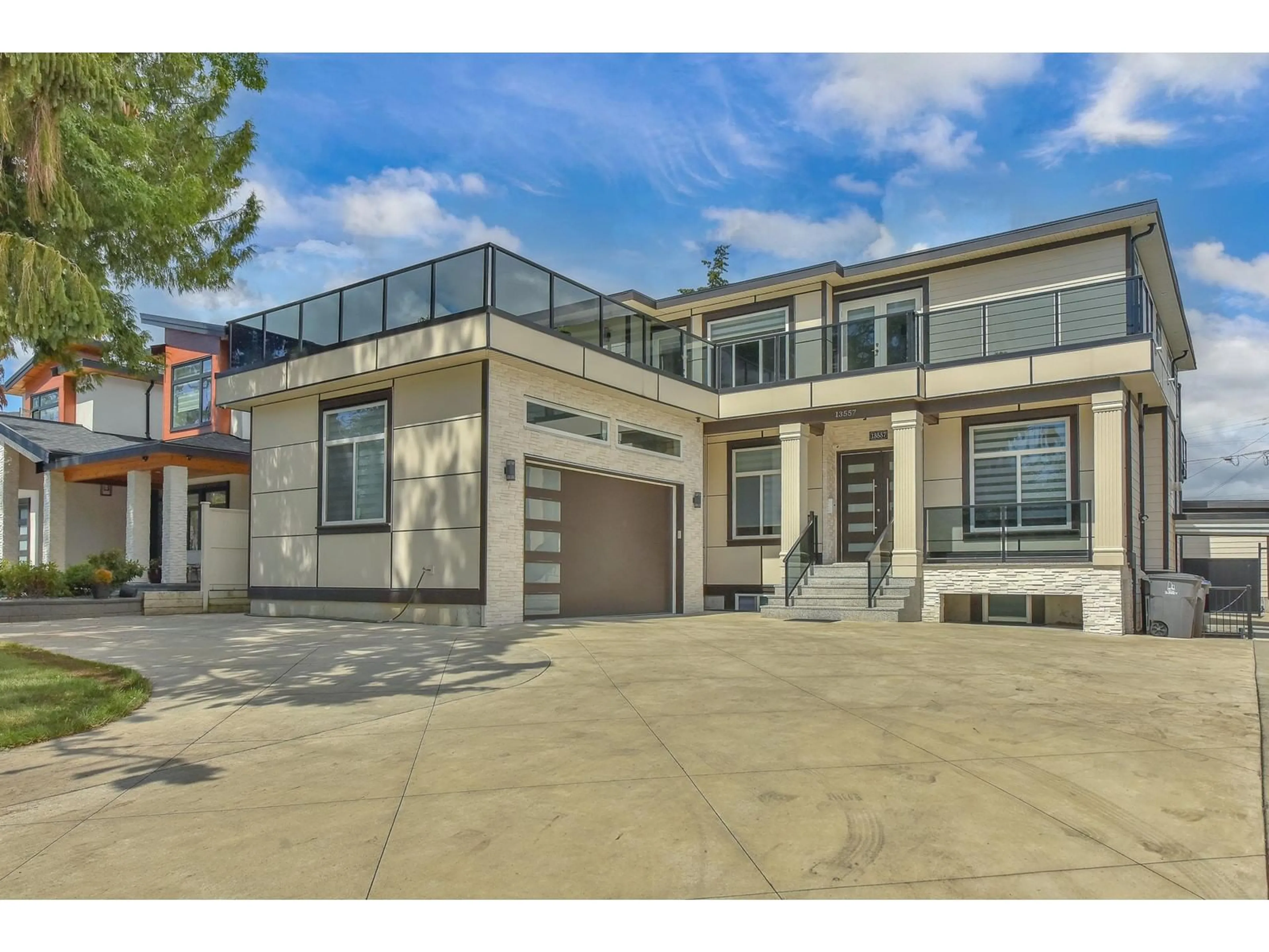 Unknown for 13557 67A AVENUE, Surrey British Columbia V3W2C1