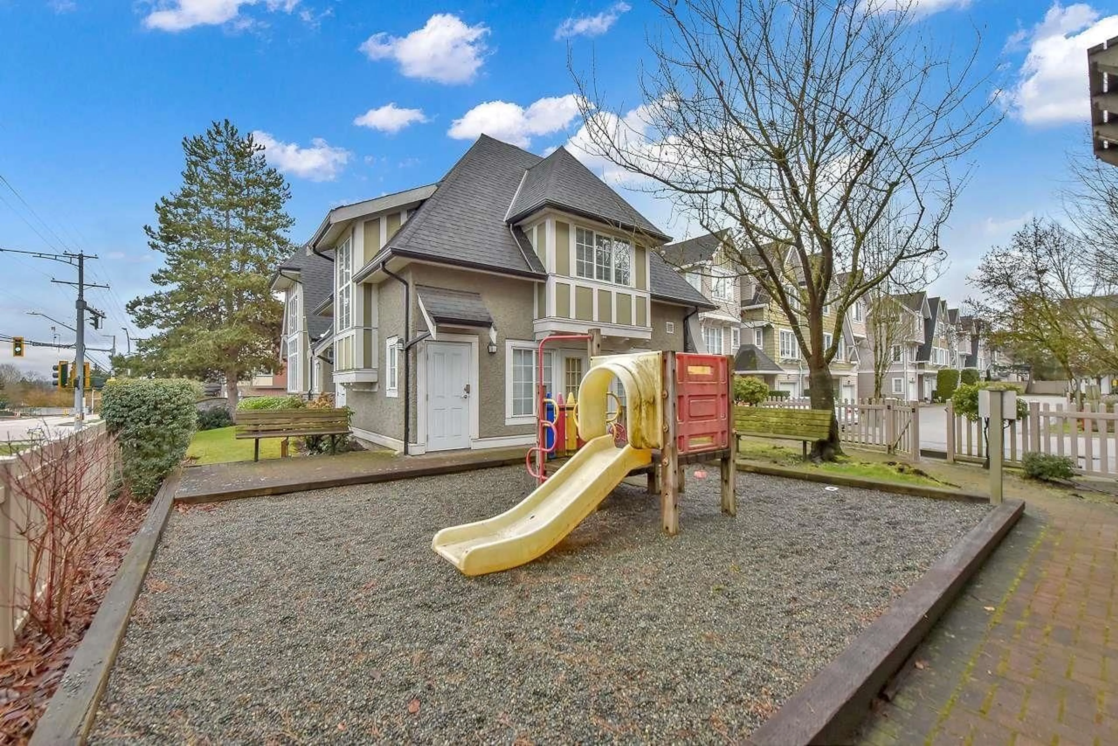 Unknown for 24 8775 161 STREET, Surrey British Columbia V4N5G3