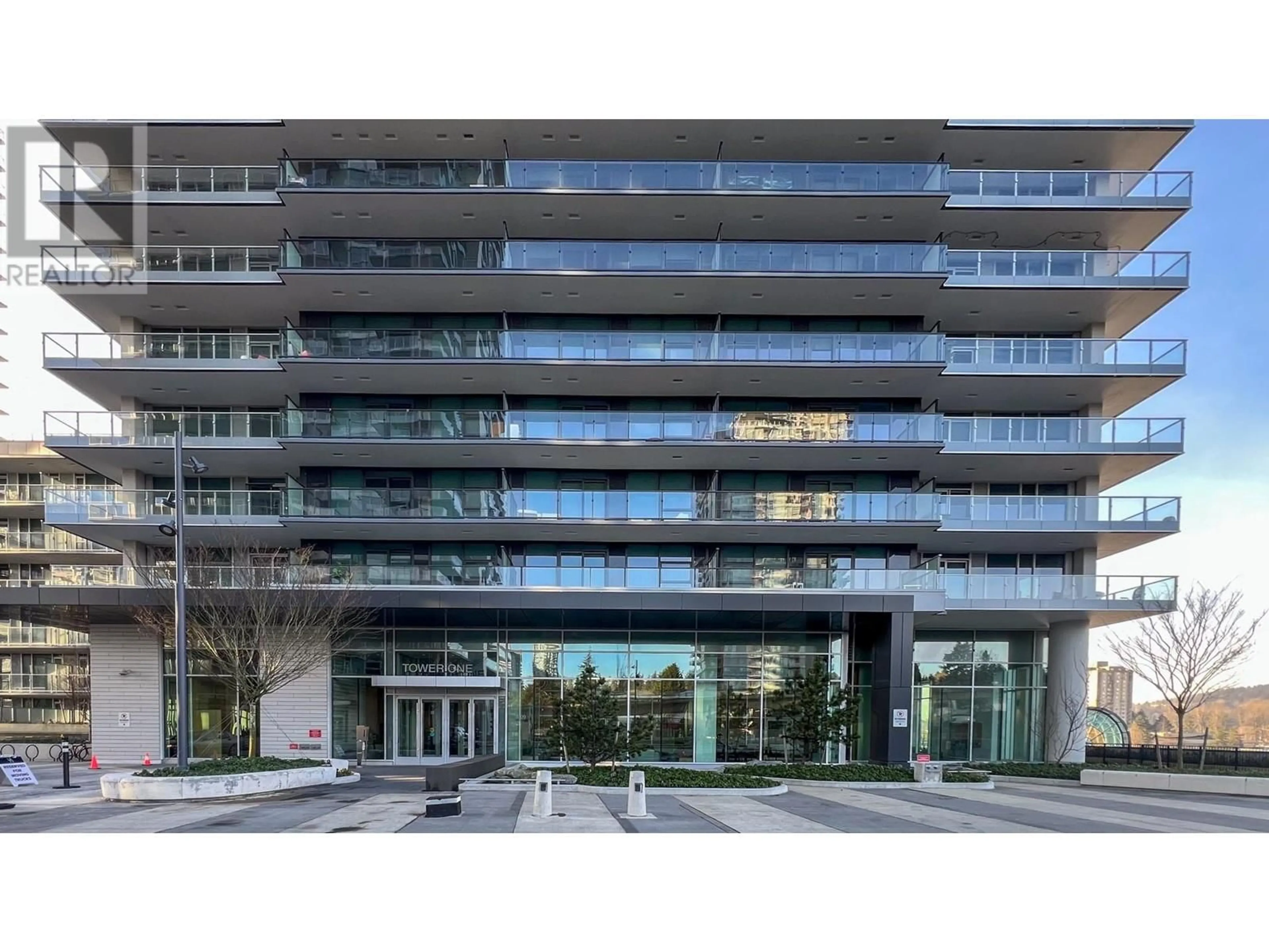 Indoor foyer for 3111 3809 EVERGREEN PLACE, Burnaby British Columbia V3J0M1