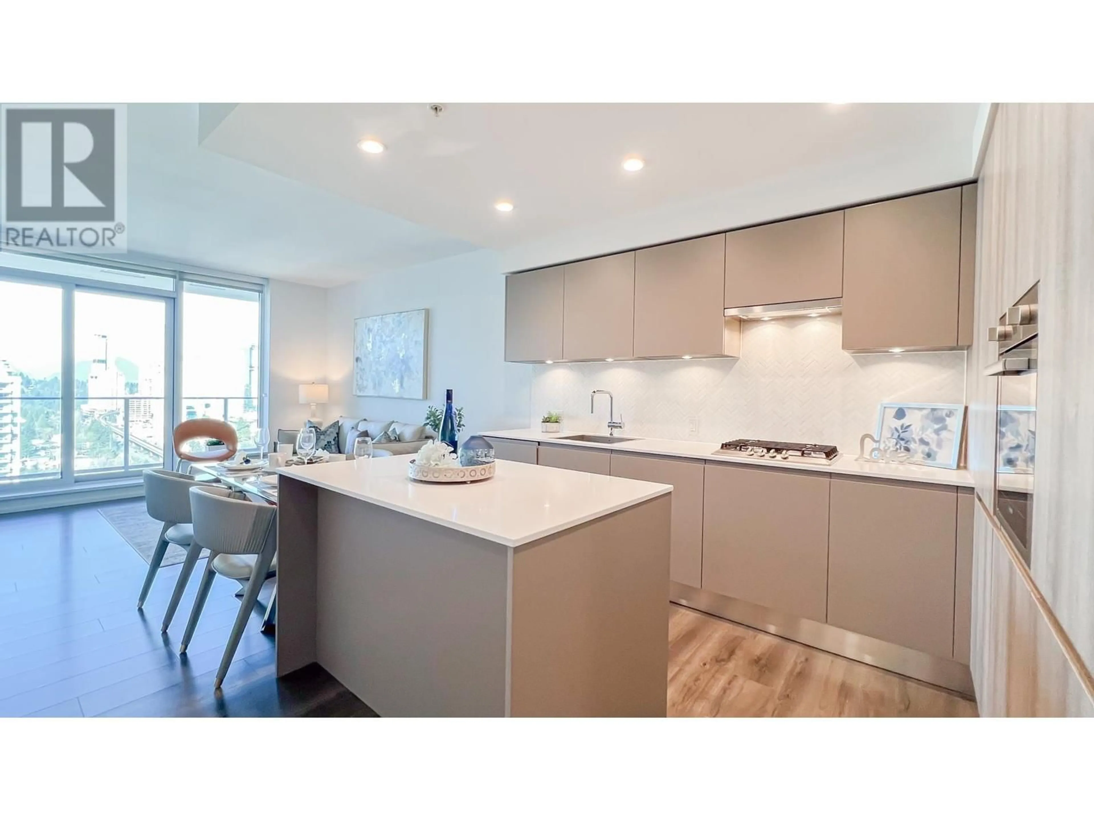 Open concept kitchen, unknown for 3111 3809 EVERGREEN PLACE, Burnaby British Columbia V3J0M1