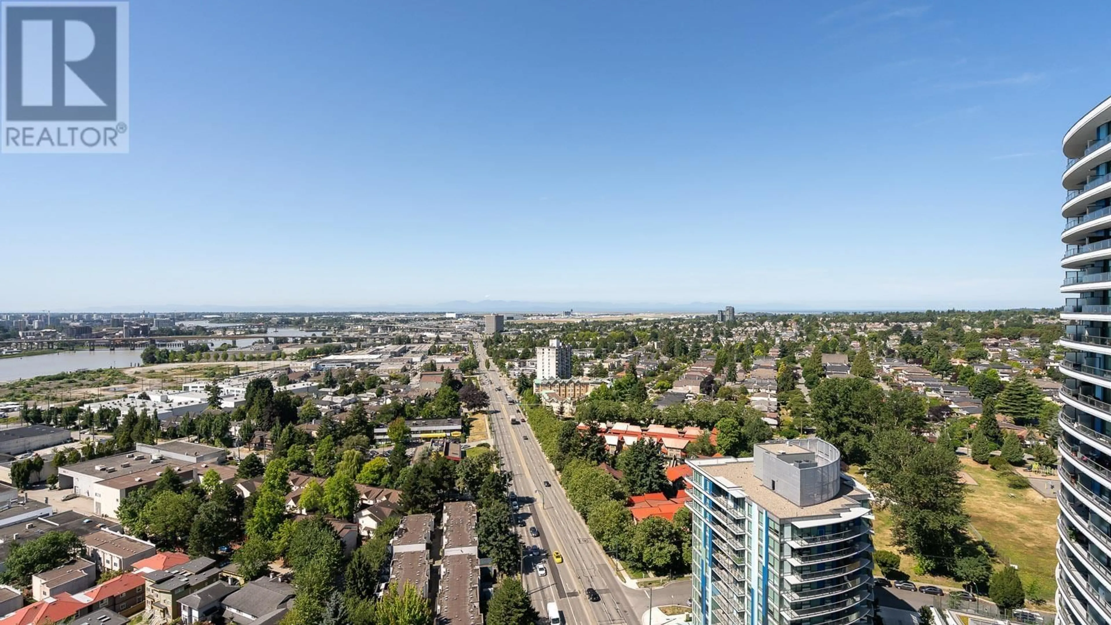 A pic from outside/outdoor area/front of a property/back of a property/a pic from drone, city buildings view from balcony for 2706 488 SW MARINE DRIVE, Vancouver British Columbia V5X0C6