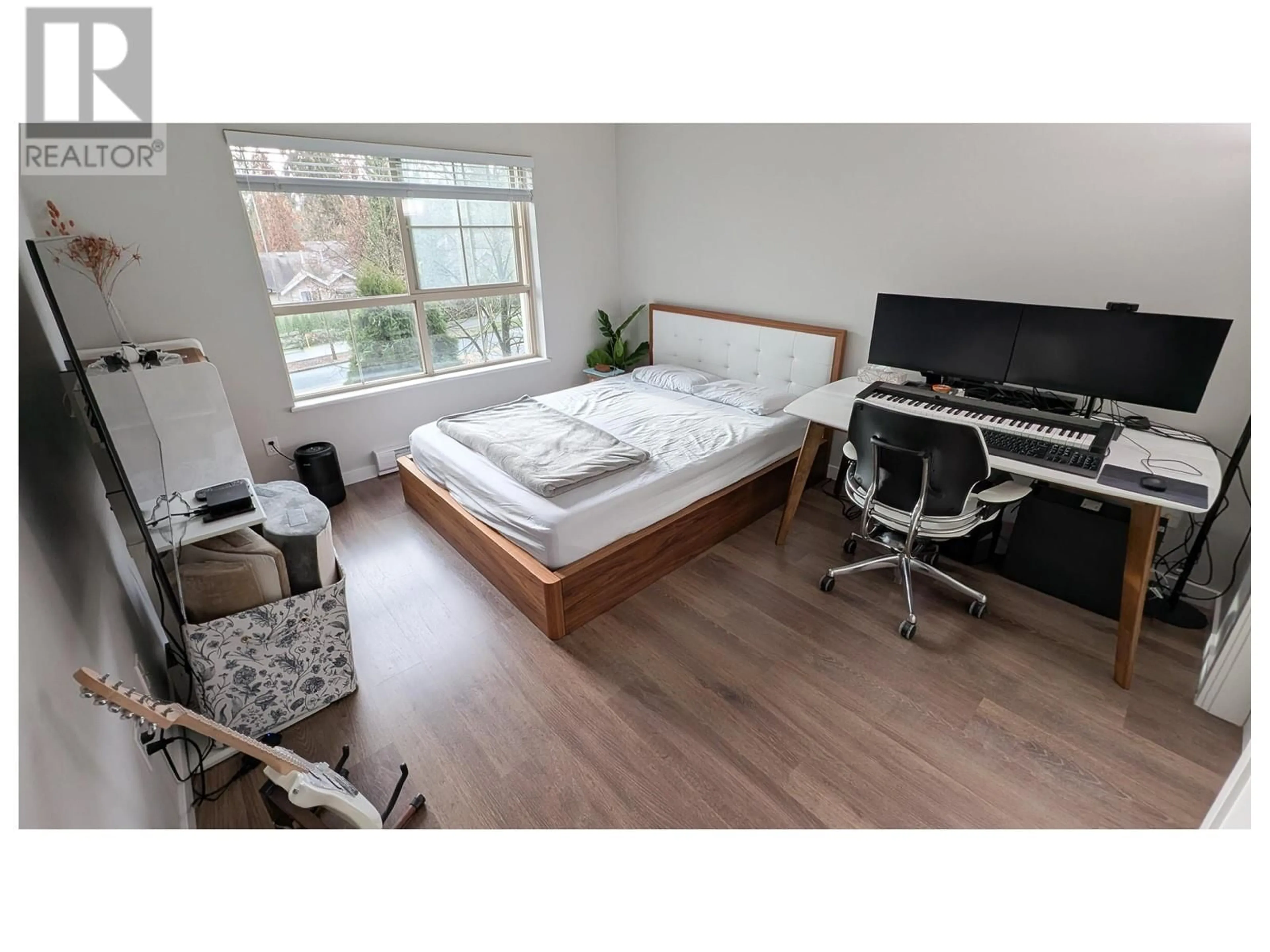 A pic of a room for 210 2958 SILVER SPRINGS BOULEVARD, Coquitlam British Columbia V3E3R9