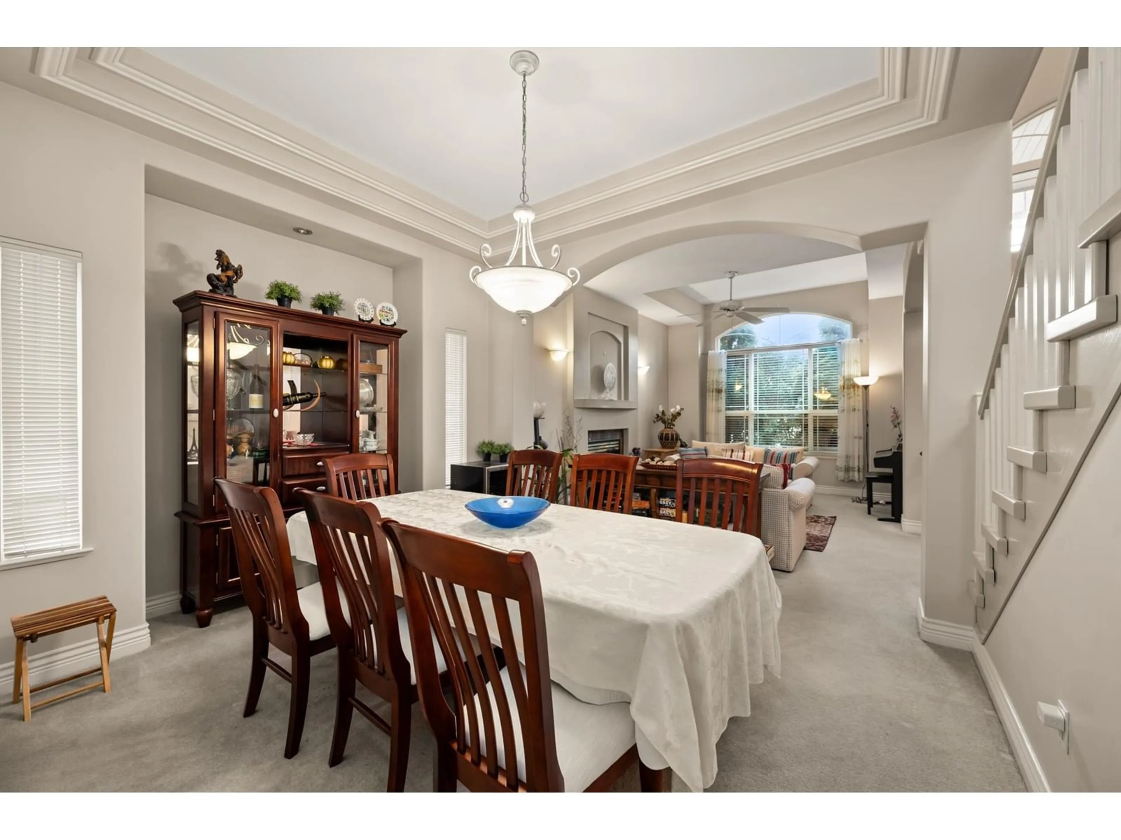 Dining room, ceramic/tile floor for 12560 60A AVENUE, Surrey British Columbia V3X3L7