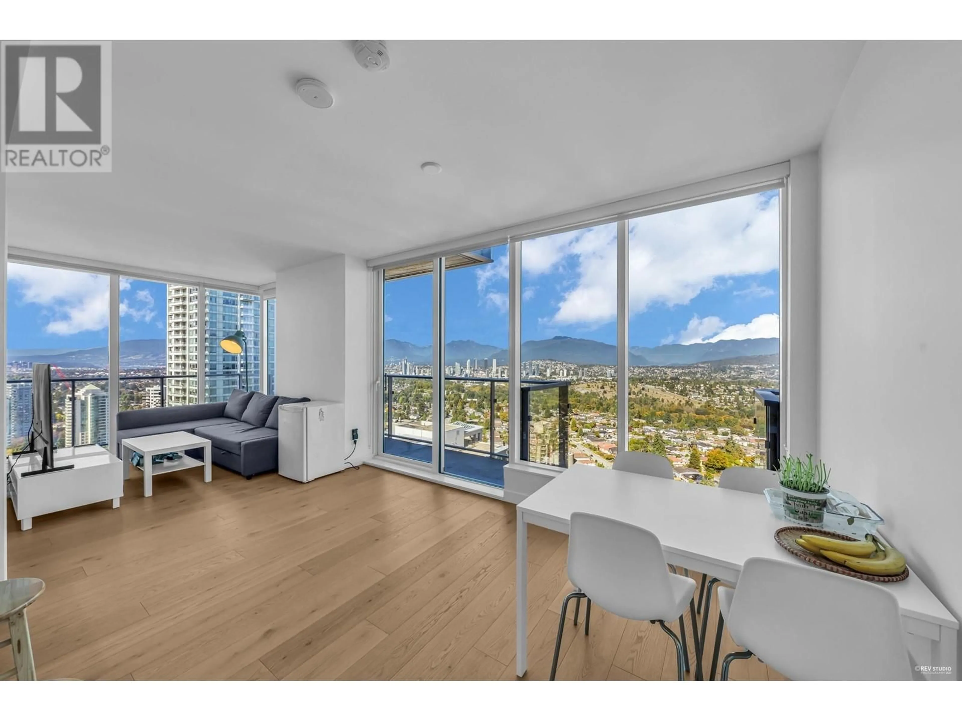 A pic of a room for 3007 - 6000 MCKAY AVENUE, Burnaby British Columbia V5H0K2