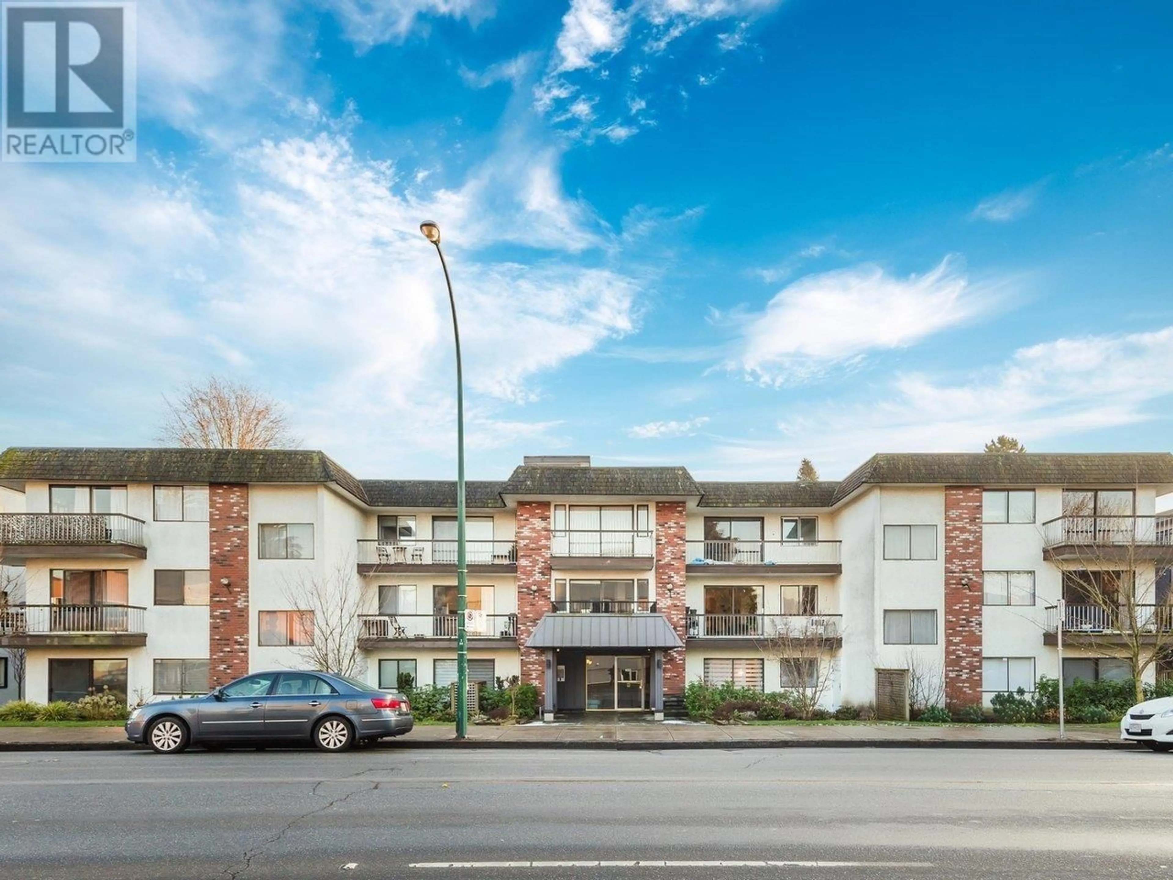 Unknown for 202 - 2040 CORNWALL AVENUE, Vancouver British Columbia V6J1E1