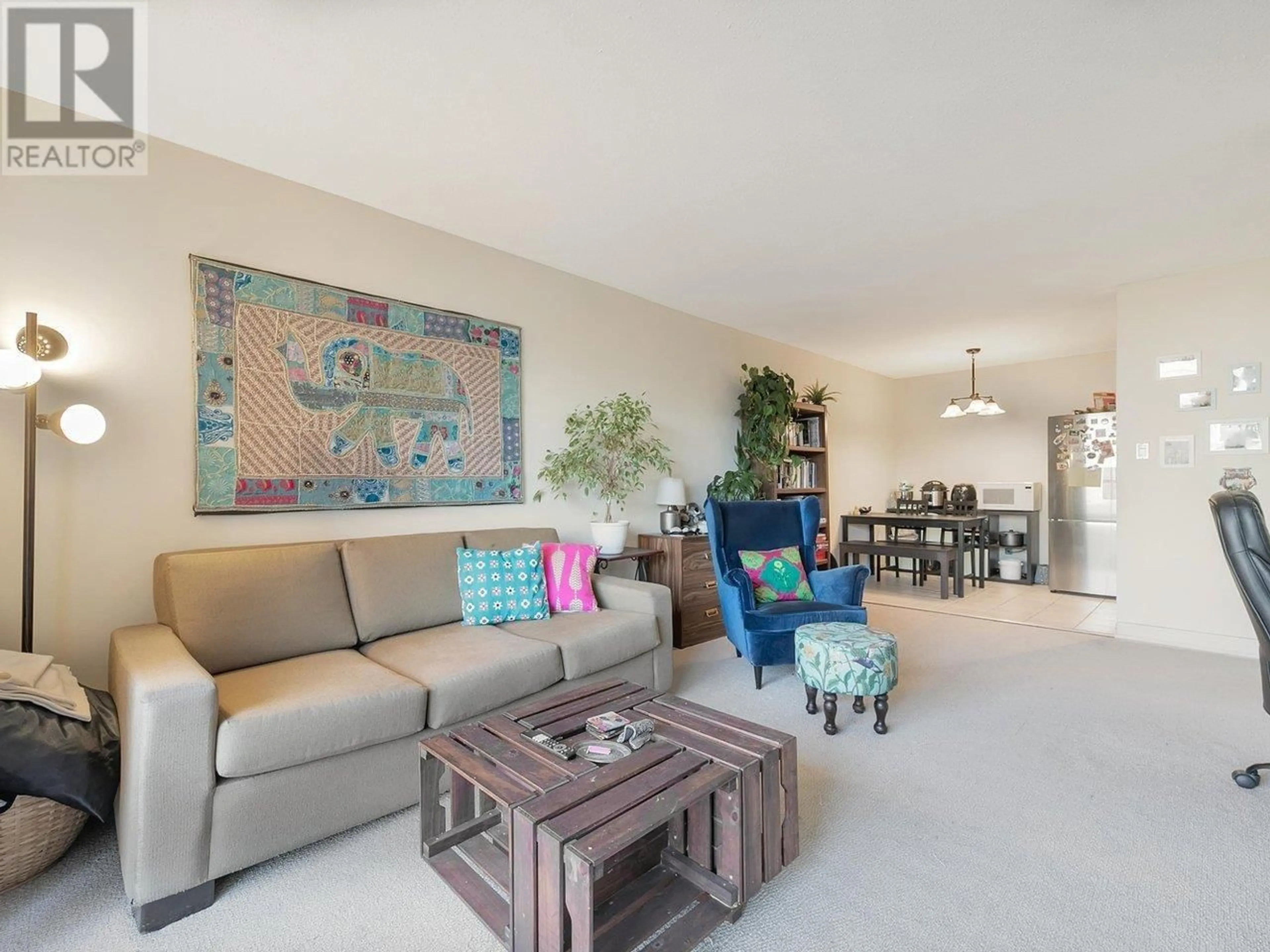 Living room with furniture, unknown for 202 - 2040 CORNWALL AVENUE, Vancouver British Columbia V6J1E1