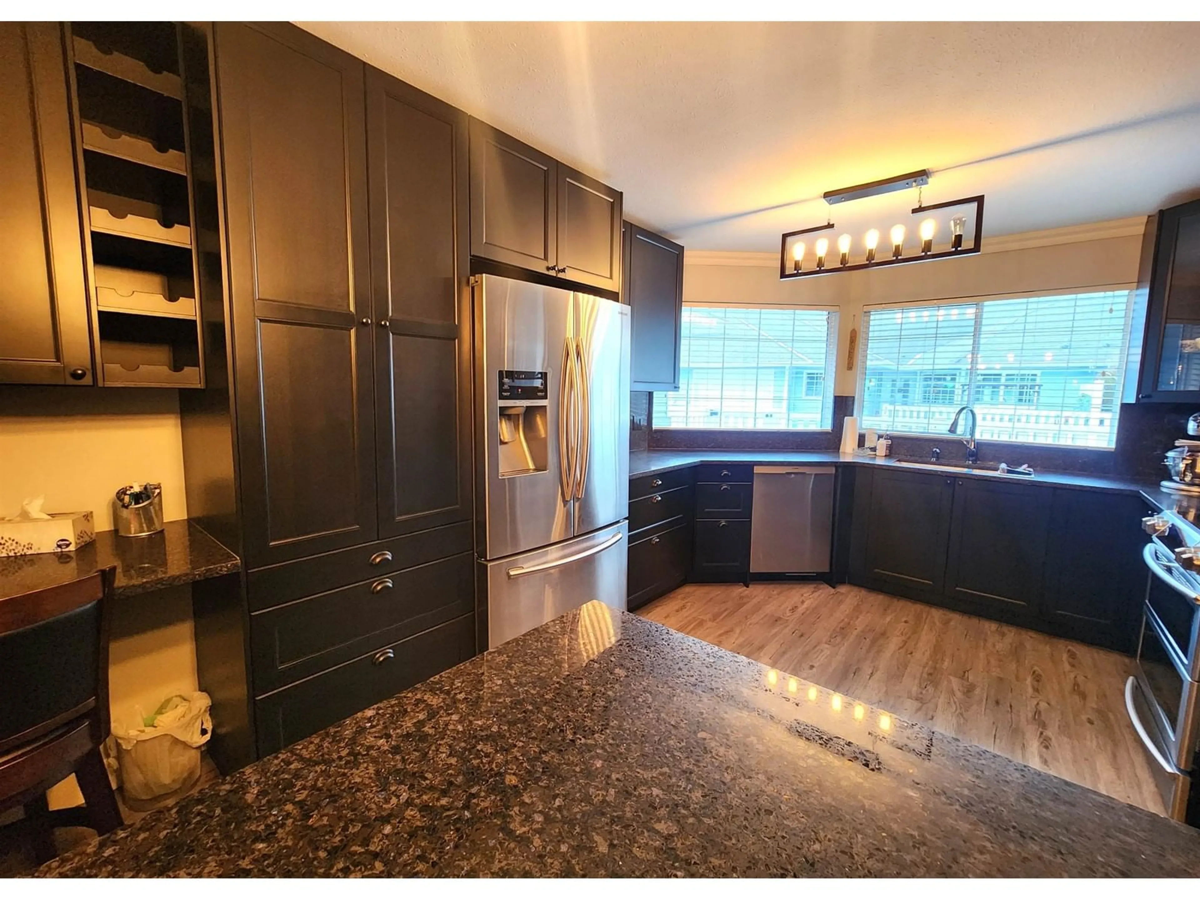 Open concept kitchen, unknown for 36 1450 MCCALLUM ROAD, Abbotsford British Columbia V2S8A3