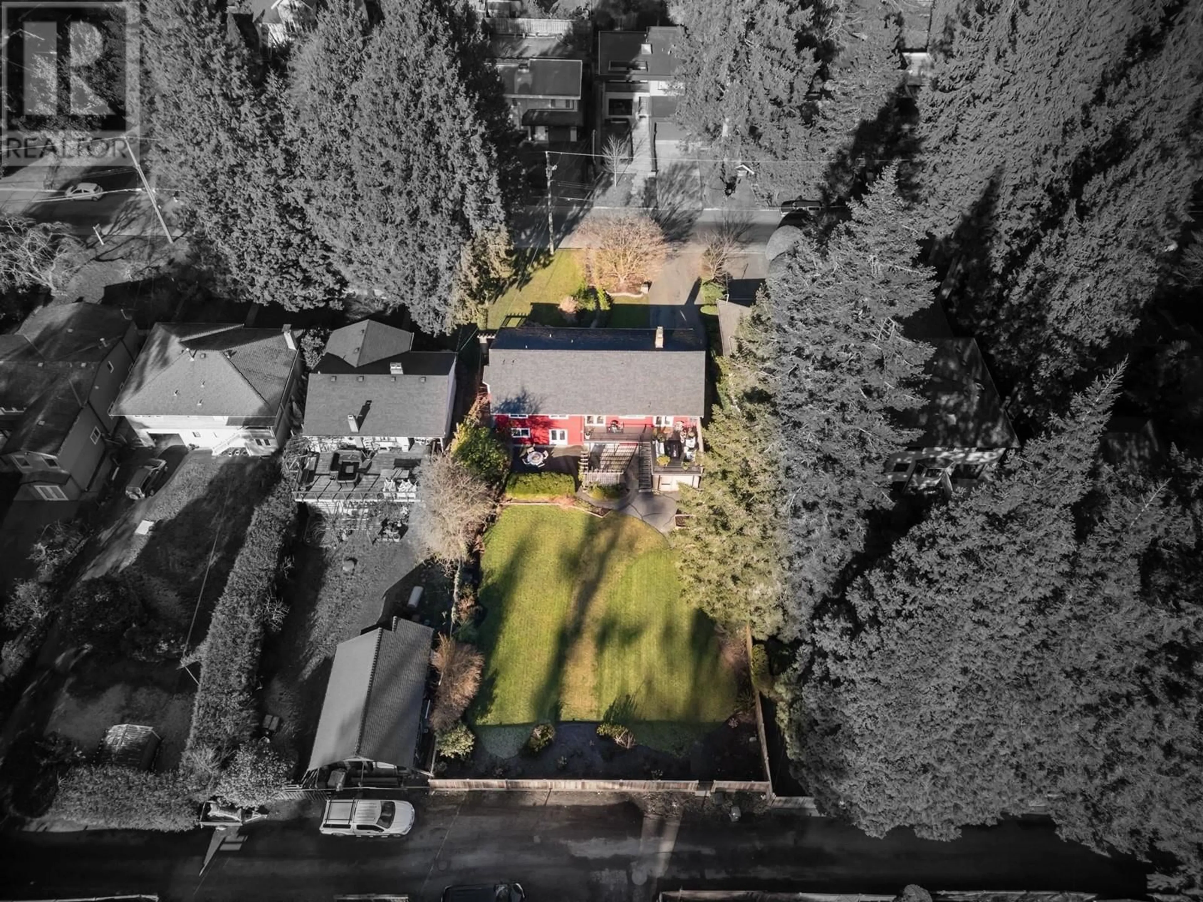 A pic from outside/outdoor area/front of a property/back of a property/a pic from drone, street for 1157 W 23RD STREET, North Vancouver British Columbia V7P2H2