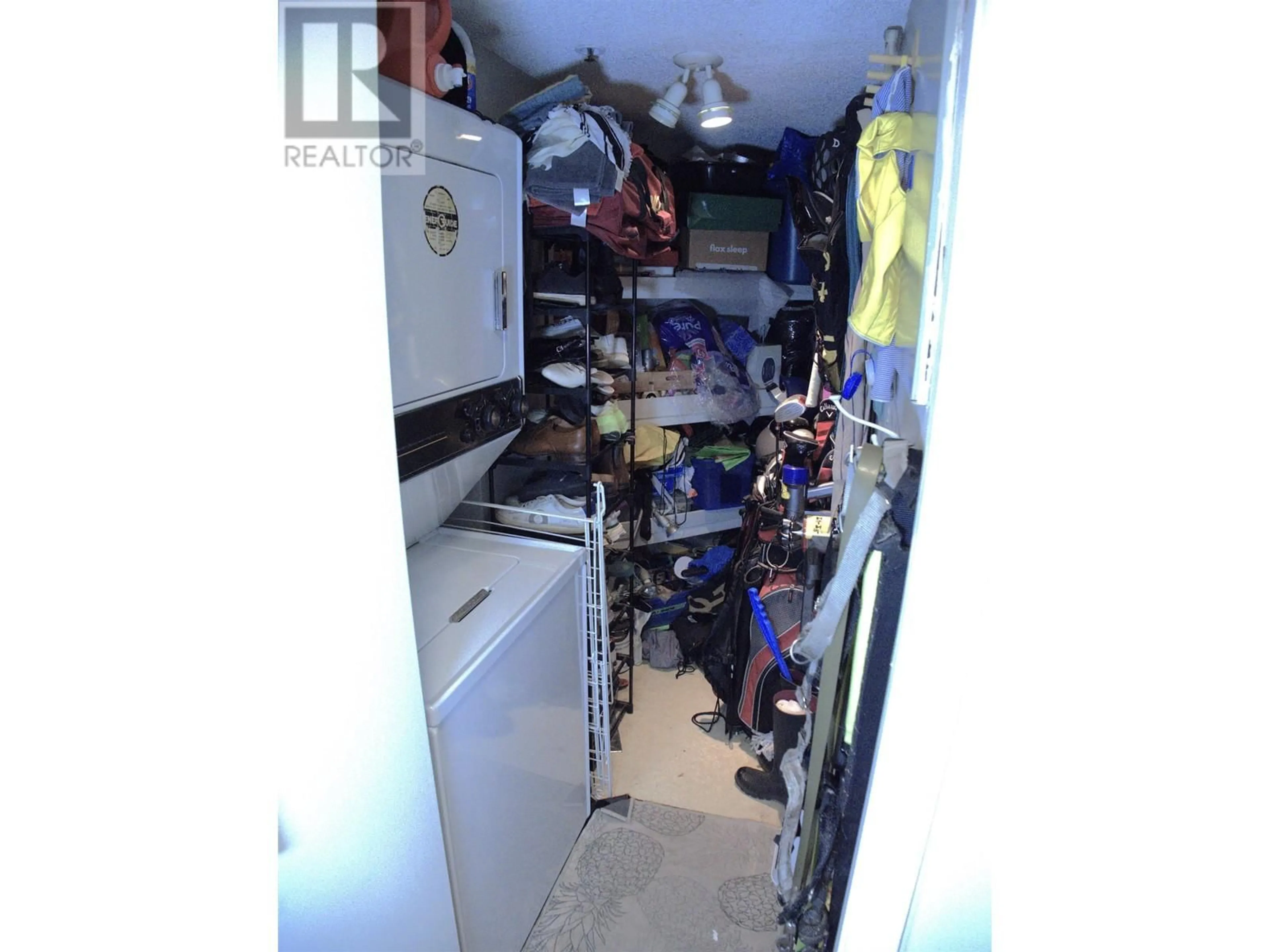 Storage room or clothes room or walk-in closet for 102 1925 W 2ND AVENUE, Vancouver British Columbia V6J1J2