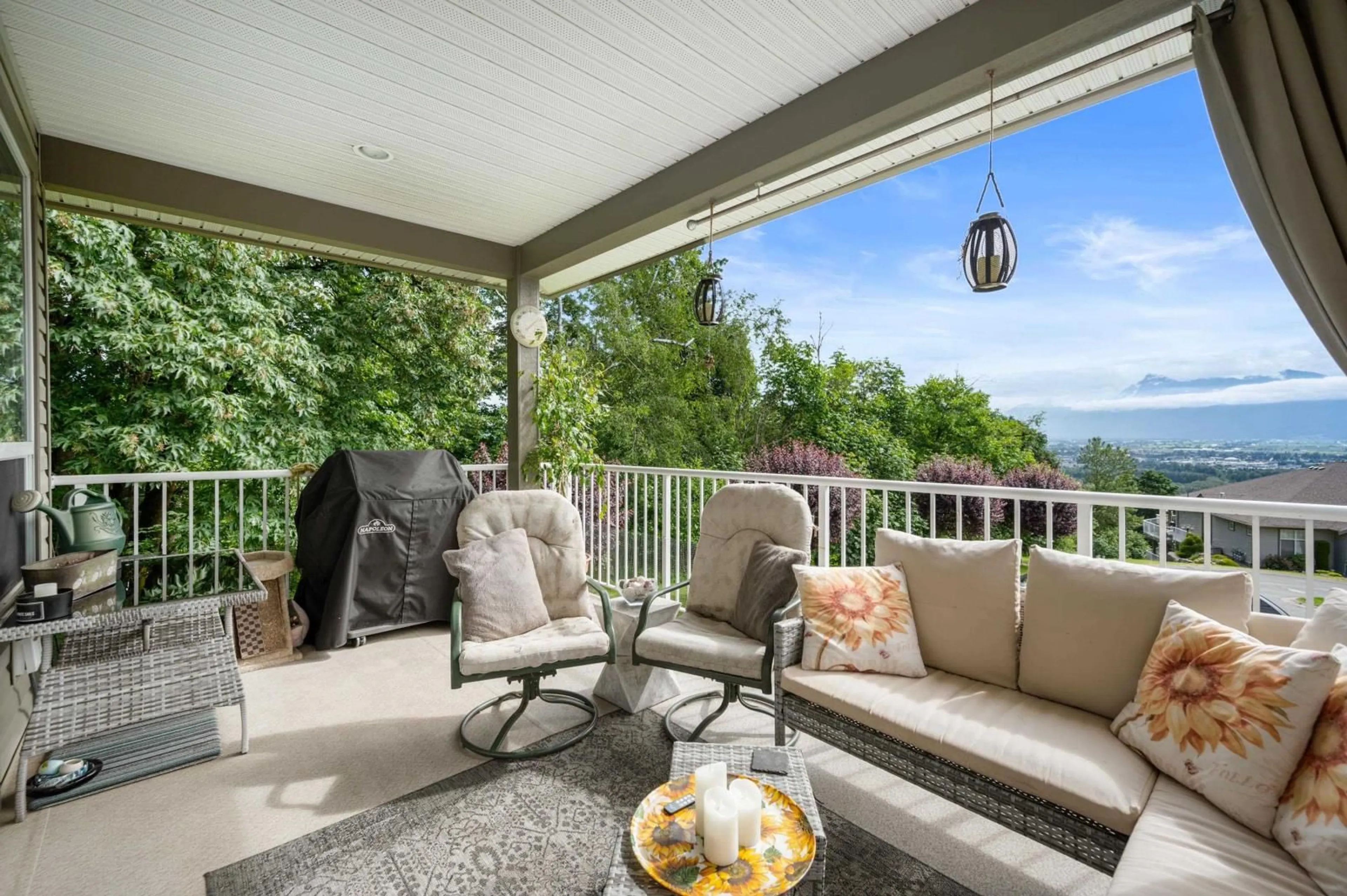 Patio, water/lake/river/ocean view for 140 8590 SUNRISE DRIVE|Chilliwack Mounta, Chilliwack British Columbia V2R3Z4