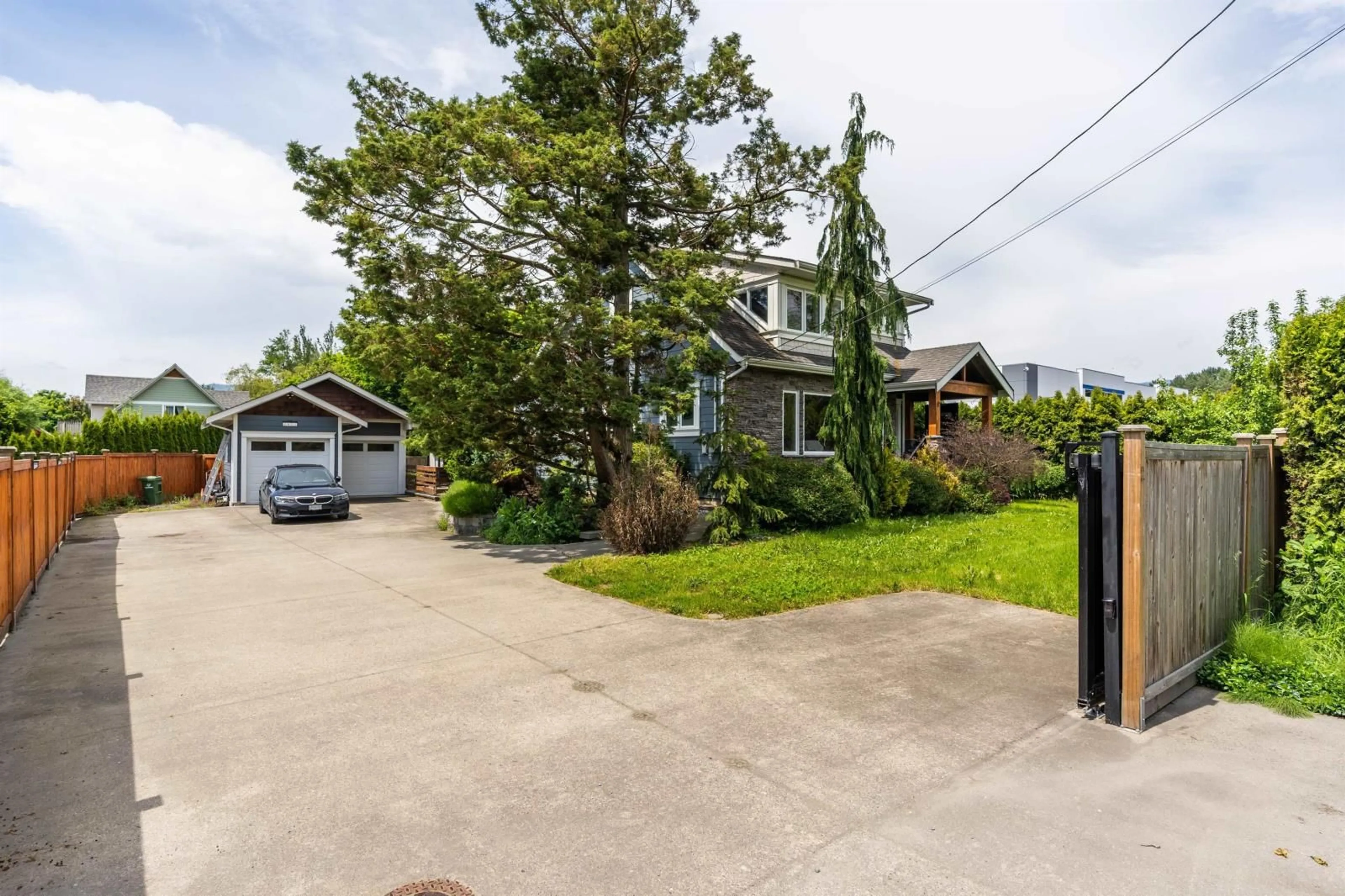 A pic from outside/outdoor area/front of a property/back of a property/a pic from drone, street for 4671 NO. 3 ROAD, Chilliwack British Columbia V2R5E9