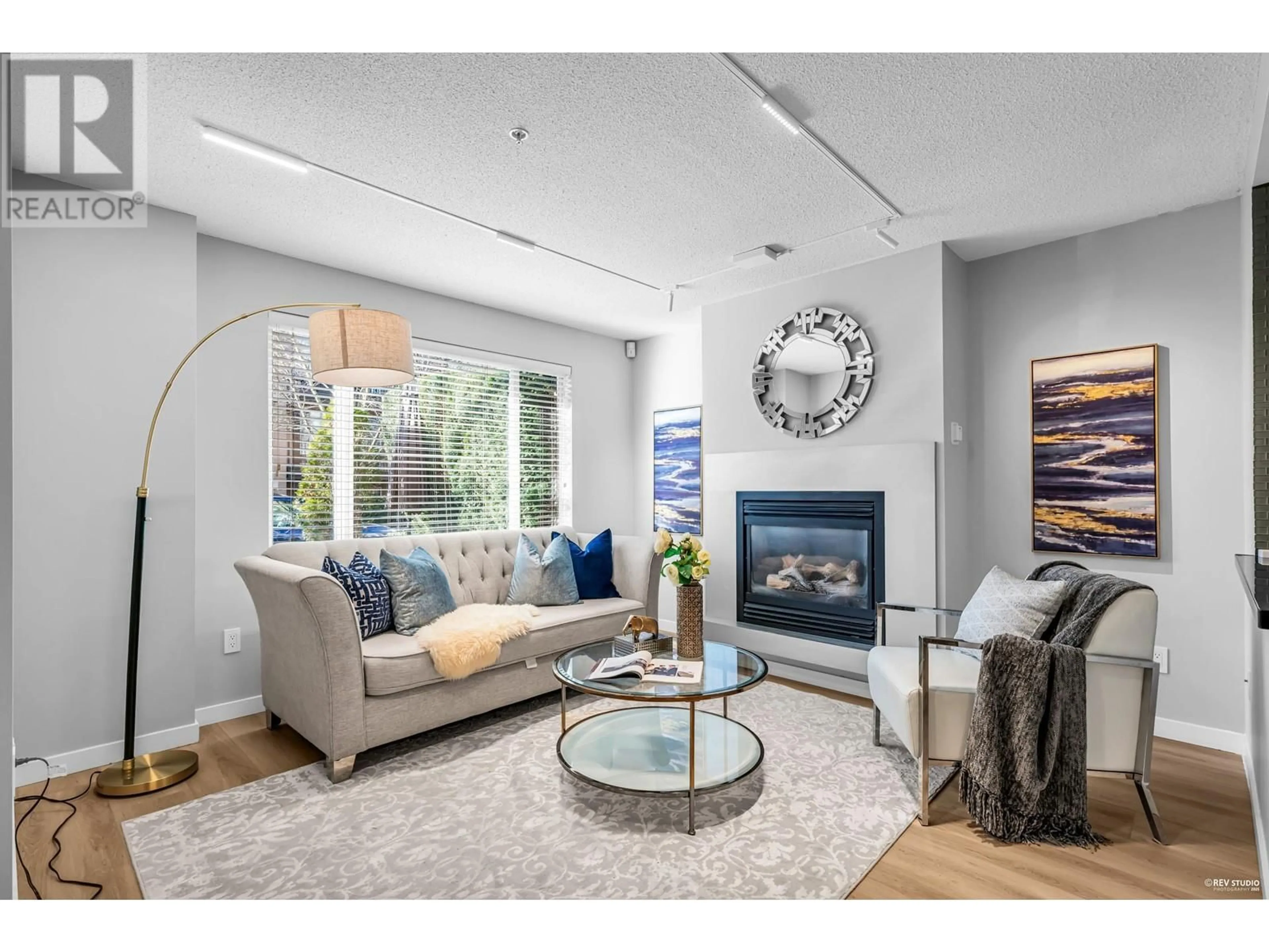 Living room with furniture, unknown for 2738 CRANBERRY DRIVE, Vancouver British Columbia V6K4T9