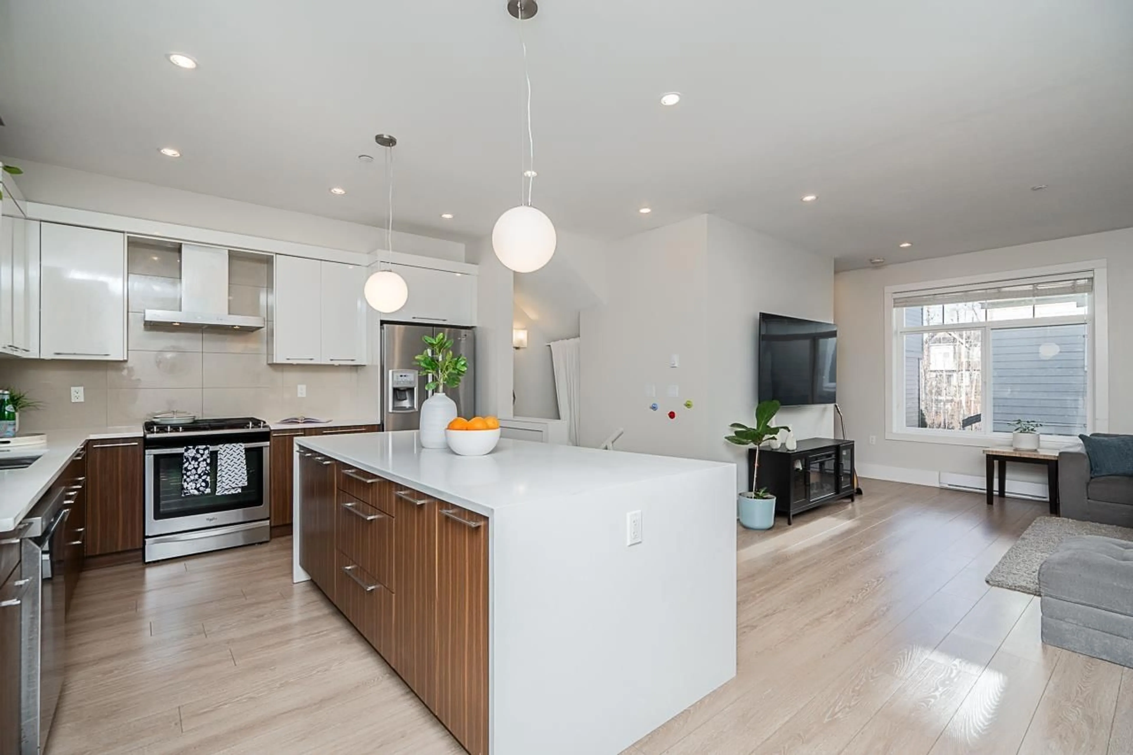 Open concept kitchen, unknown for 78 7665 209 STREET, Langley British Columbia V2Y0V2