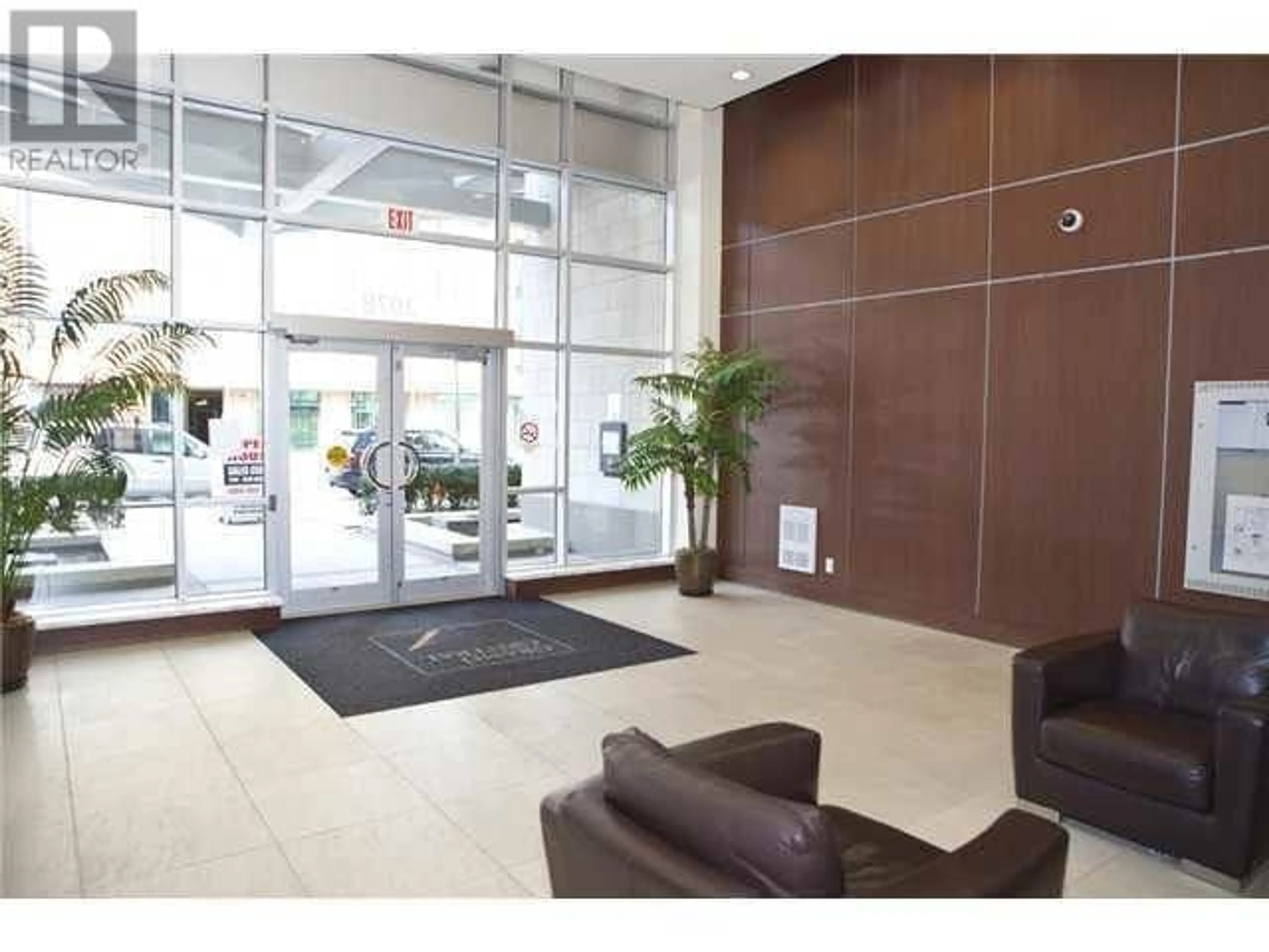 Lobby for 2807 - 2978 GLEN DRIVE, Coquitlam British Columbia V3B0C3