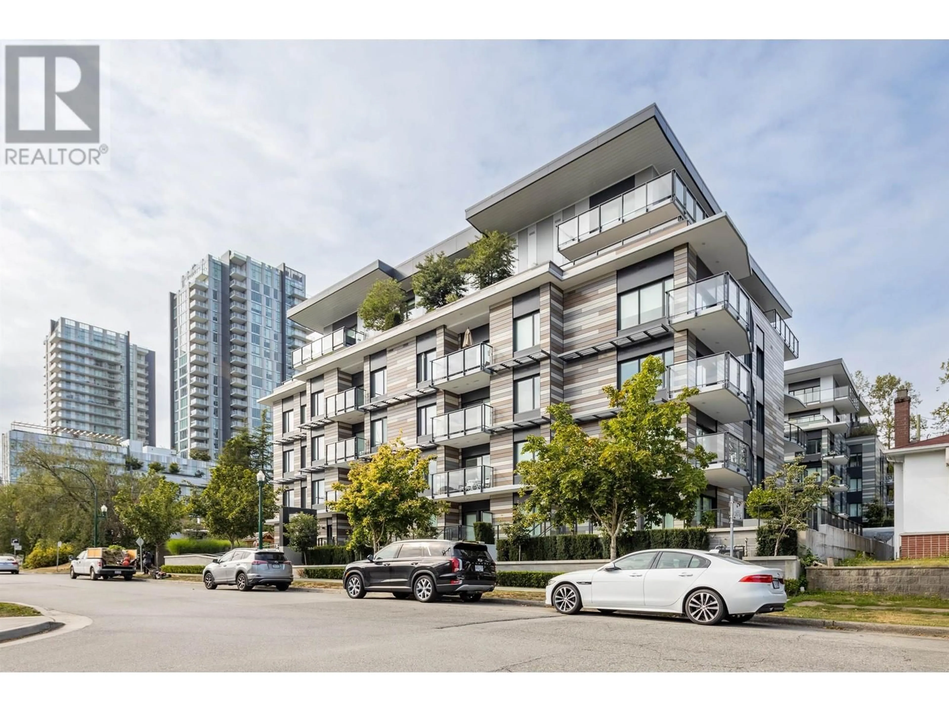 Unknown for 202 477 W 59TH AVENUE, Vancouver British Columbia V5X1X4