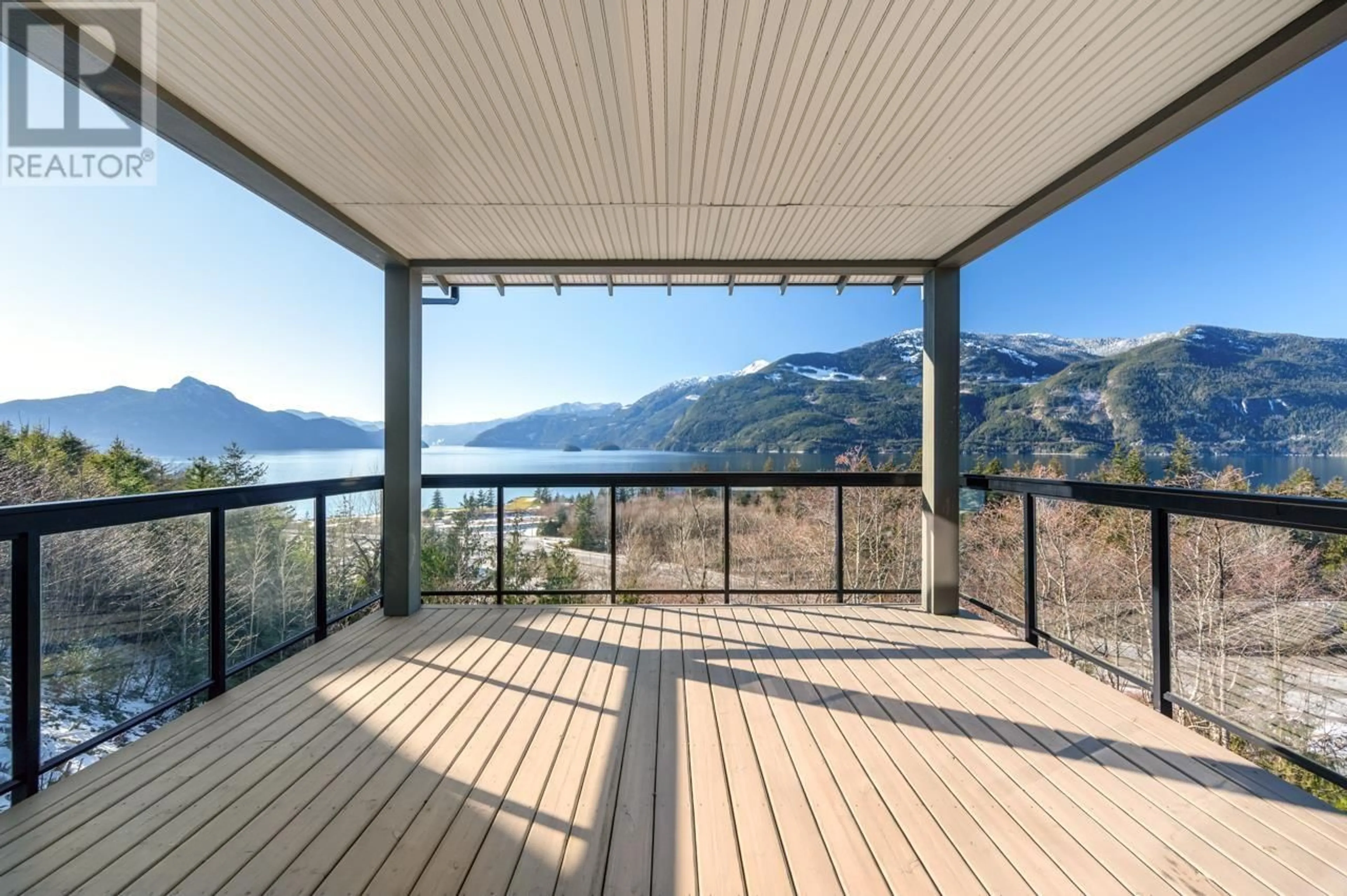 Patio, water/lake/river/ocean view for 800 OCEAN CREST DRIVE, West Vancouver British Columbia V0N3Z2