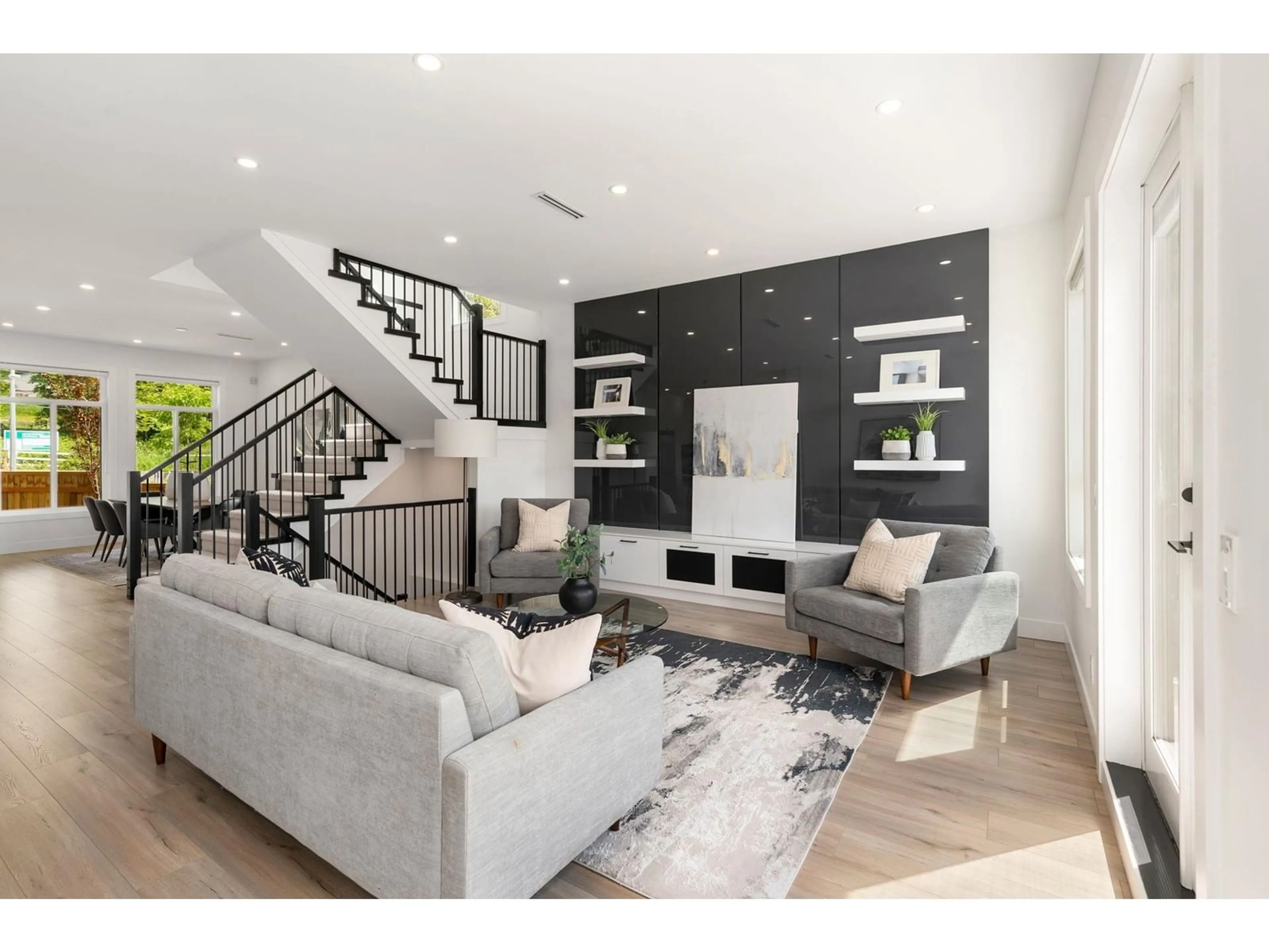 Living room with furniture, unknown for 21050 72, Langley British Columbia V2Y2R6
