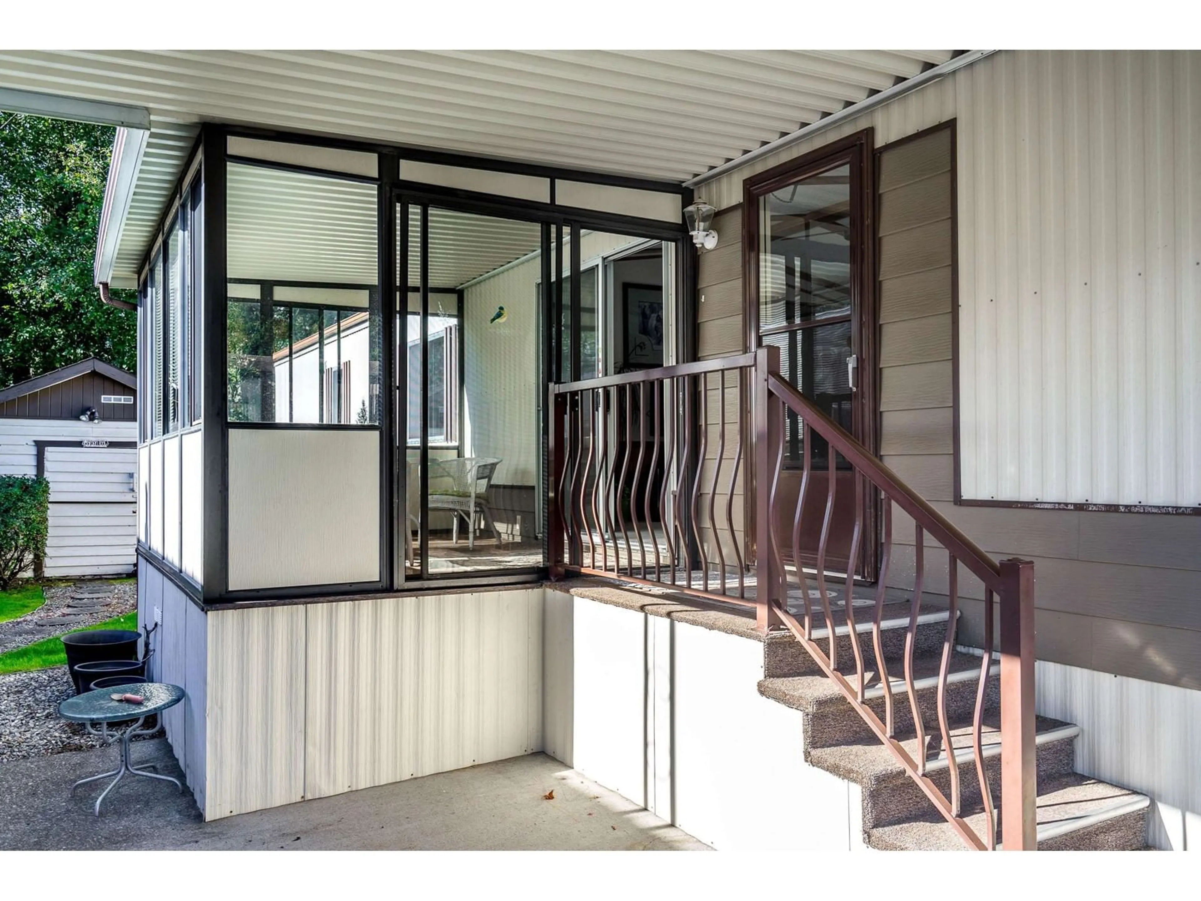 Indoor foyer for 19 2315 198 STREET, Langley British Columbia V2Z1Z1