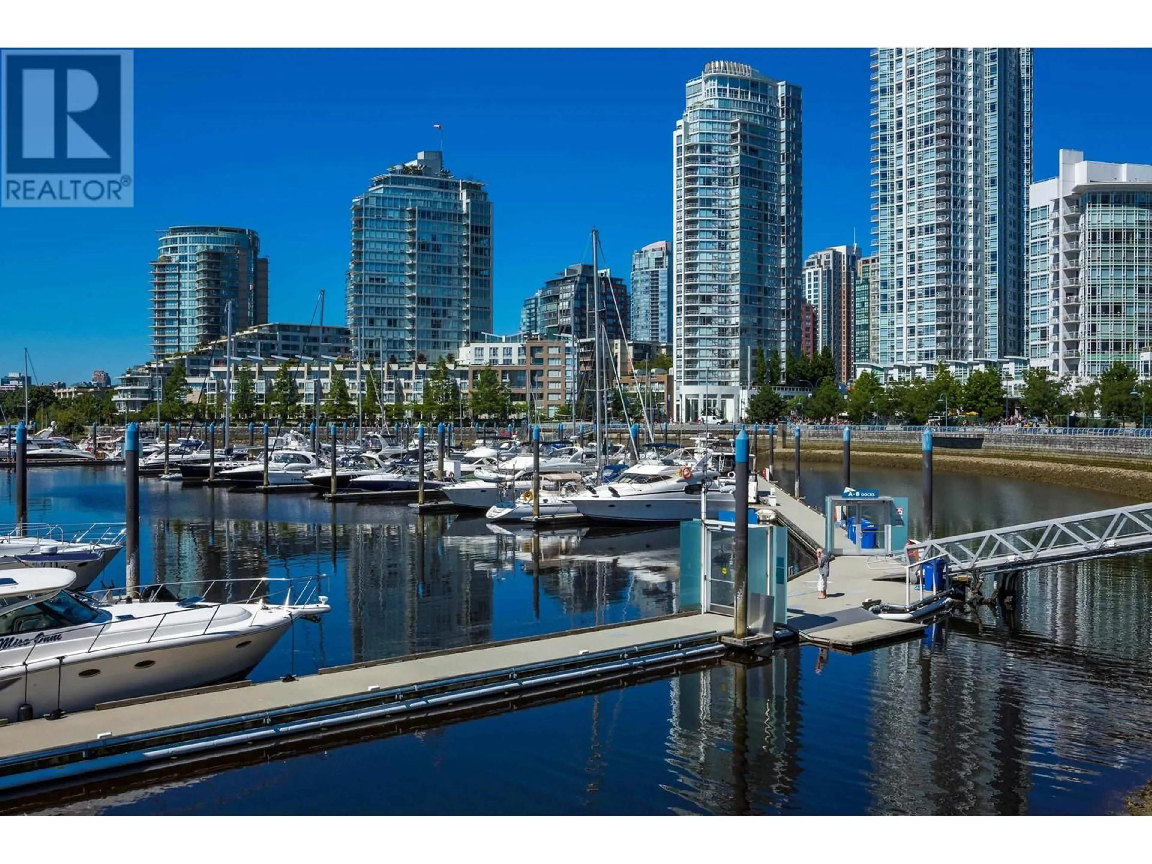 Unknown for 305 1201 MARINASIDE CRESCENT, Vancouver British Columbia V6Z2V2