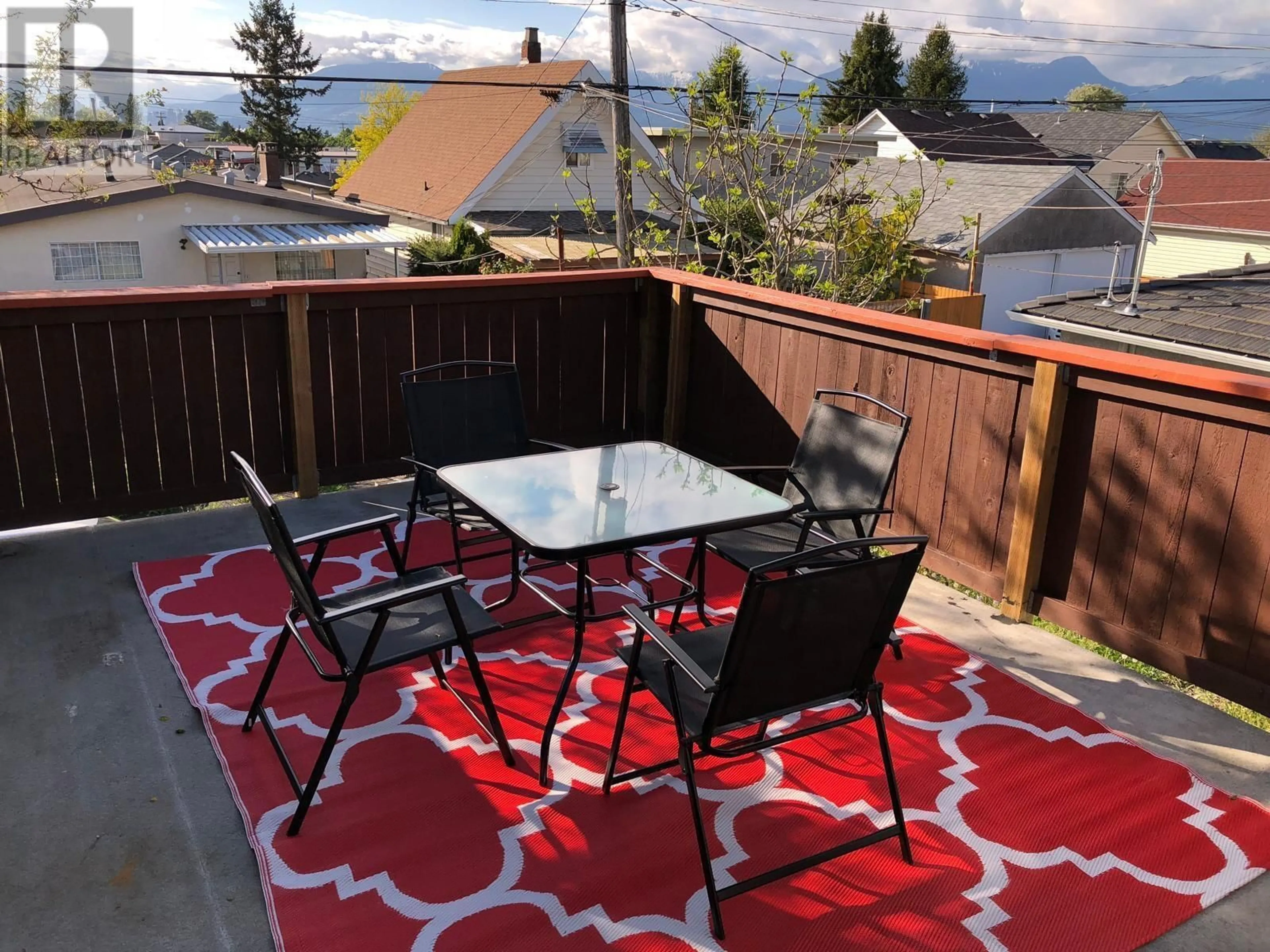 Patio, mountain view for 4675 RUPERT STREET, Vancouver British Columbia V5R2J4