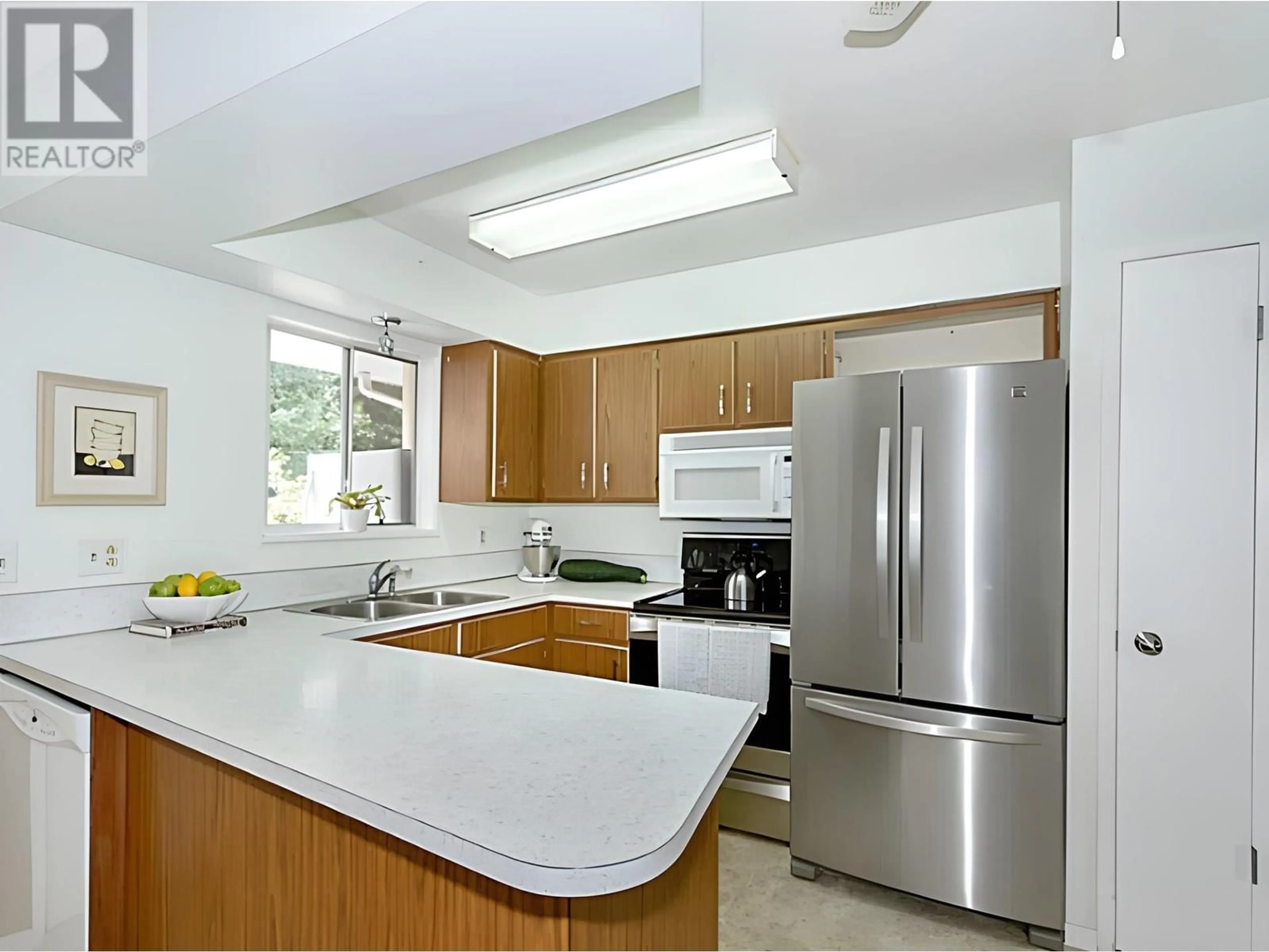 Standard kitchen, unknown for 3513 STEVENSON STREET, Port Coquitlam British Columbia V3B4M5