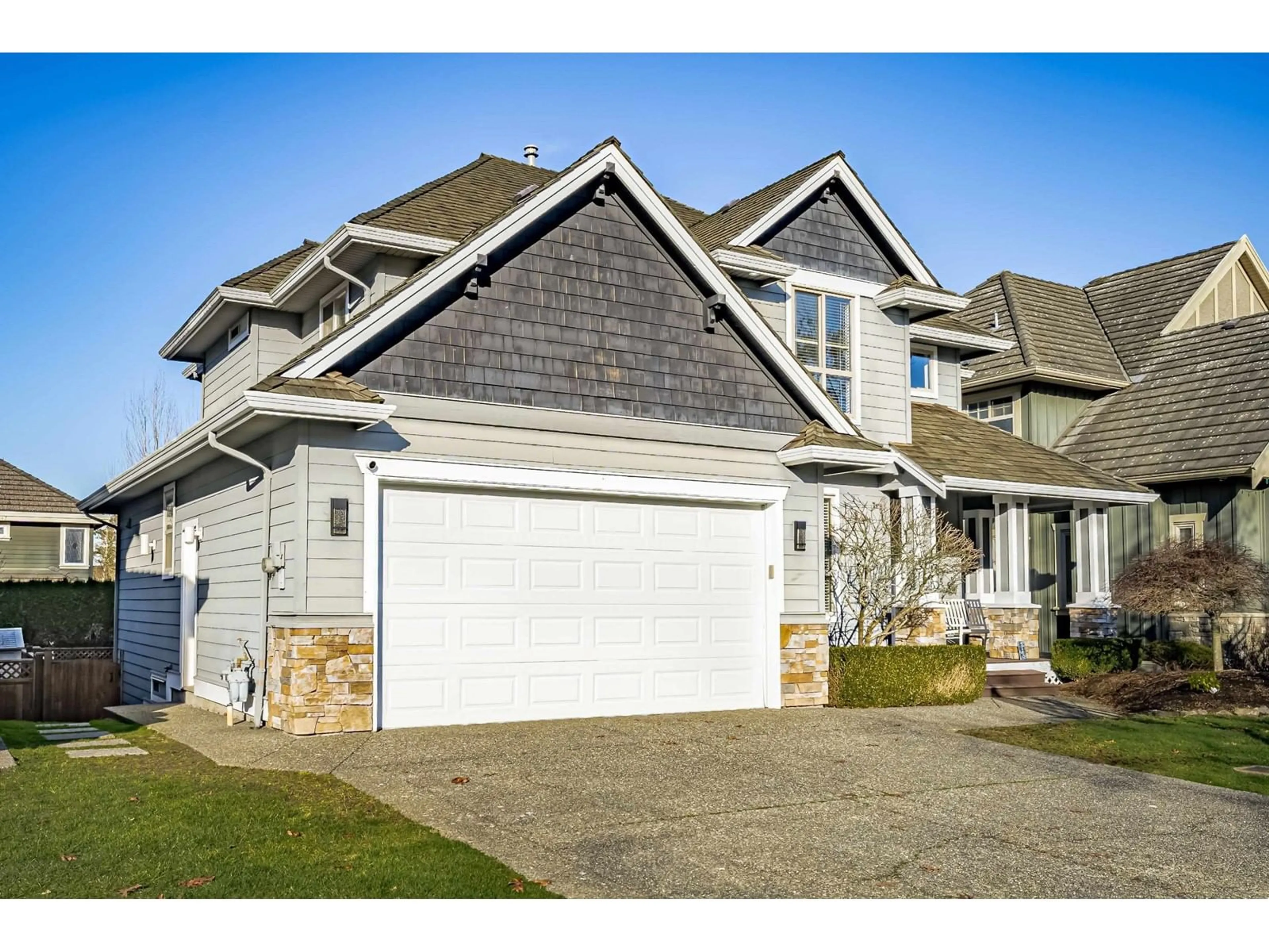 Home with vinyl exterior material, street for 15485 37A AVENUE, Surrey British Columbia V3S0H6