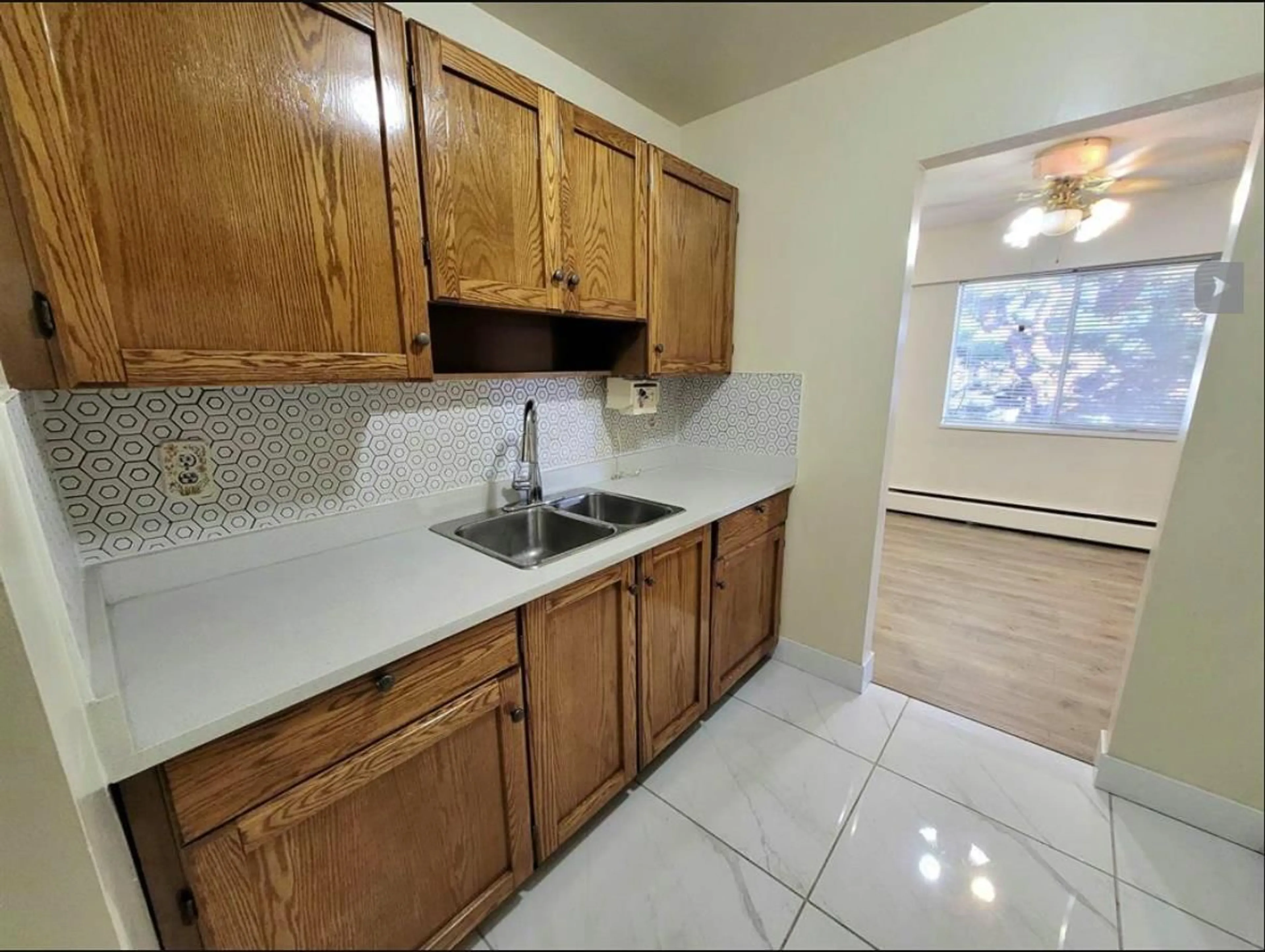 Standard kitchen, ceramic/tile floor for 327A 8635 120 STREET, Delta British Columbia V4C6R5