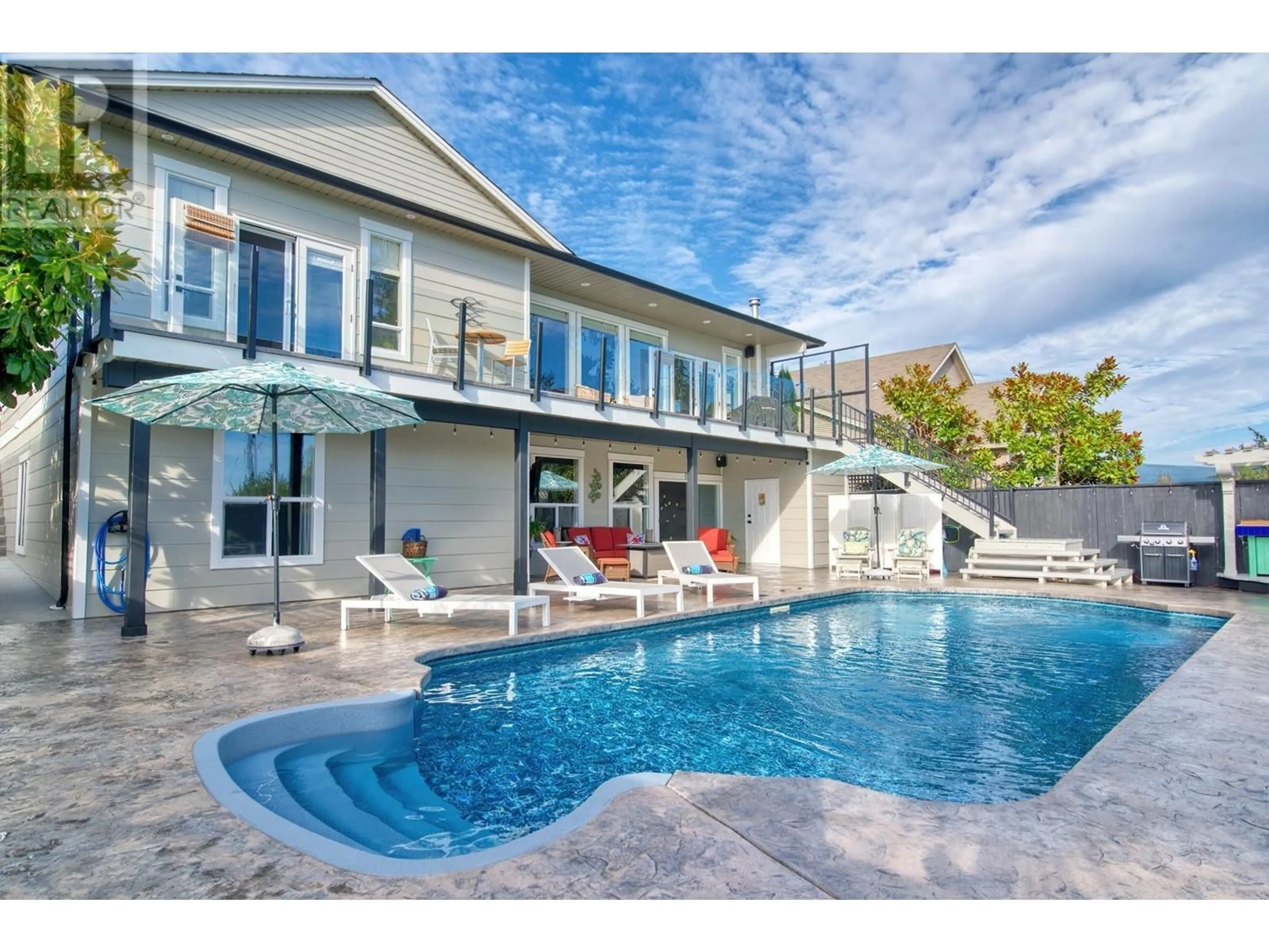 Pool for 6369 JASPER ROAD, Sechelt British Columbia V7Z0R7