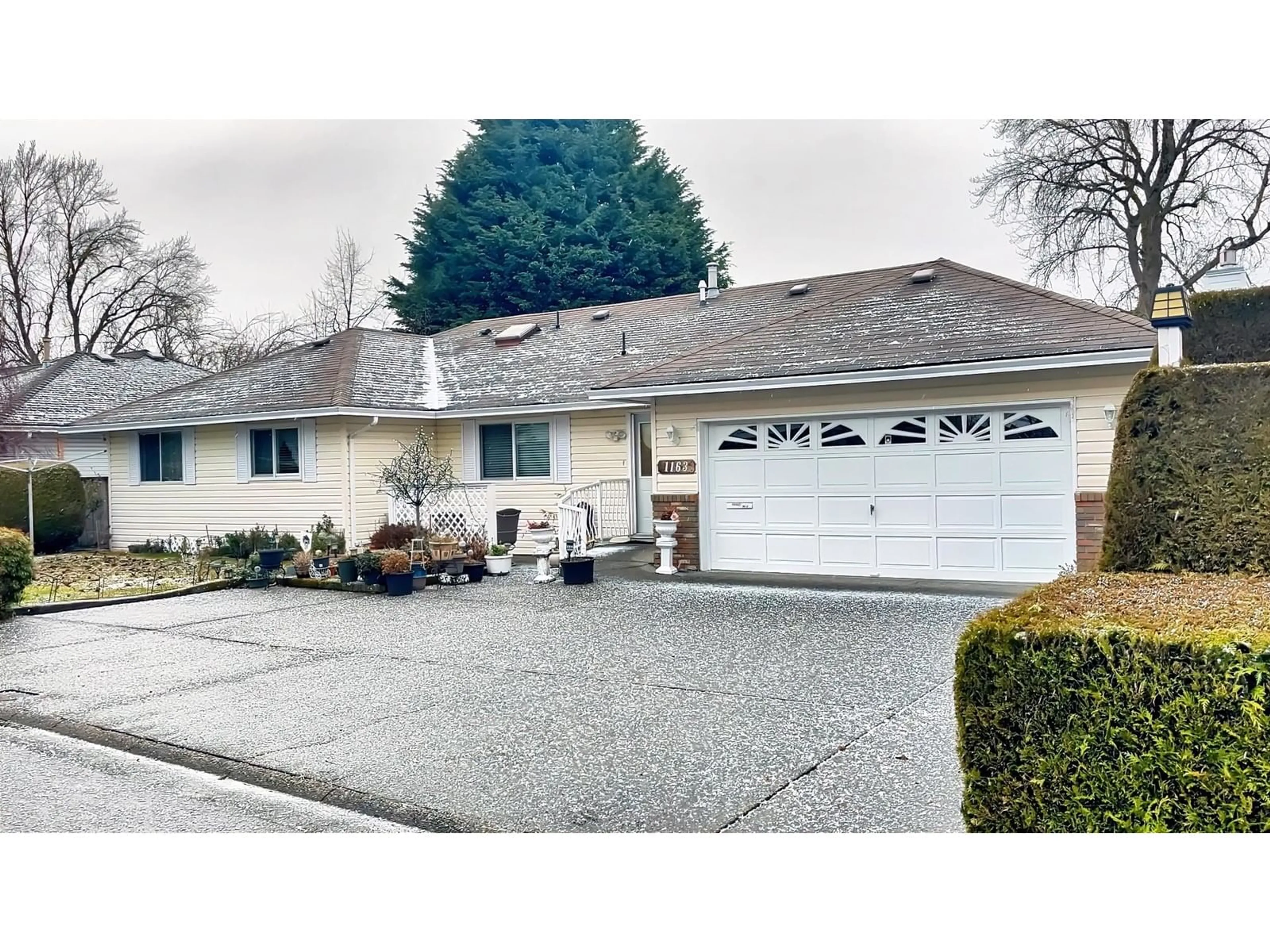 Unknown for 1163 KING GEORGE, Surrey British Columbia V4A4Z1