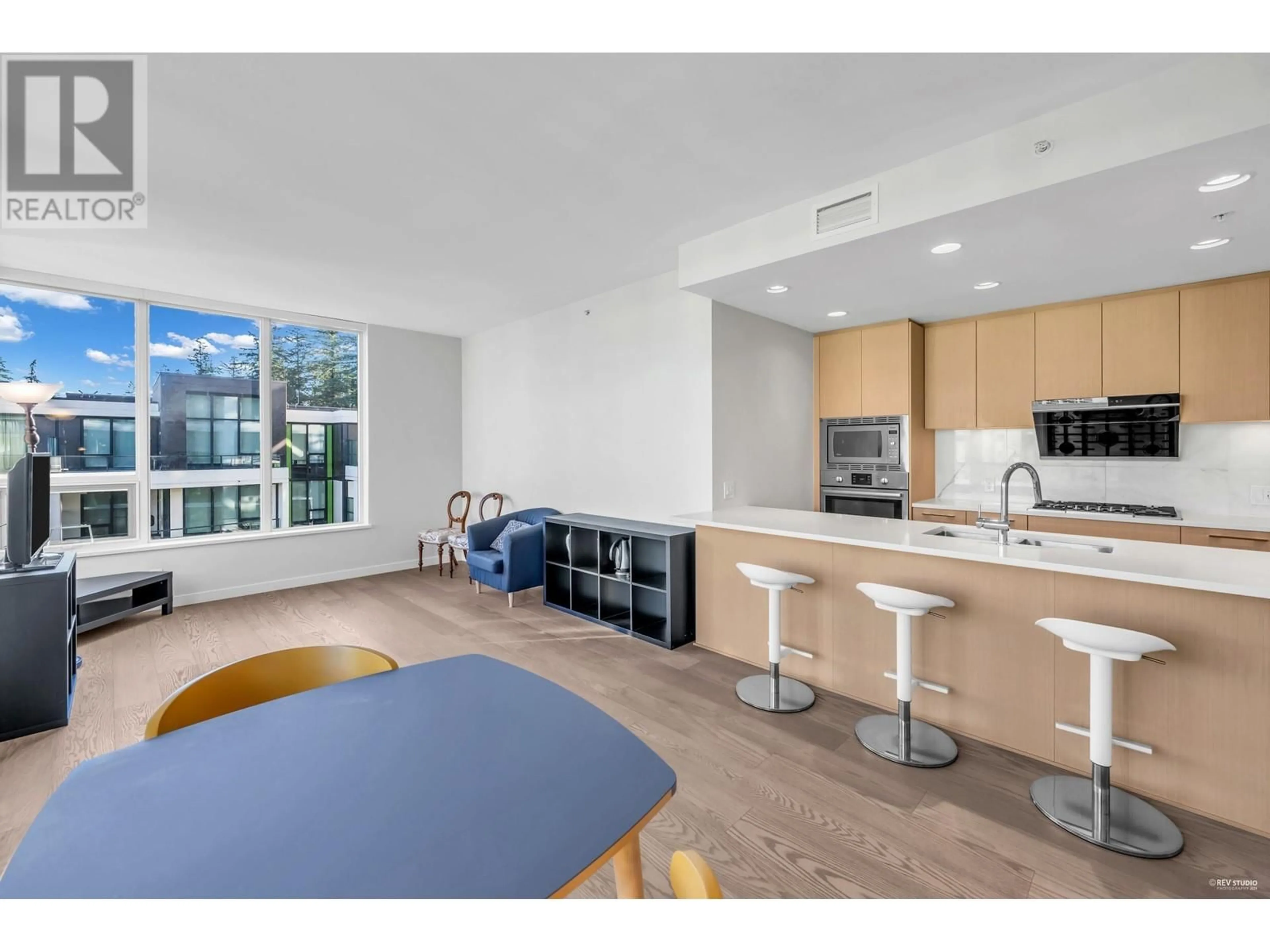 Open concept kitchen, unknown for 606 3533 ROSS DRIVE, Vancouver British Columbia V6S0L3