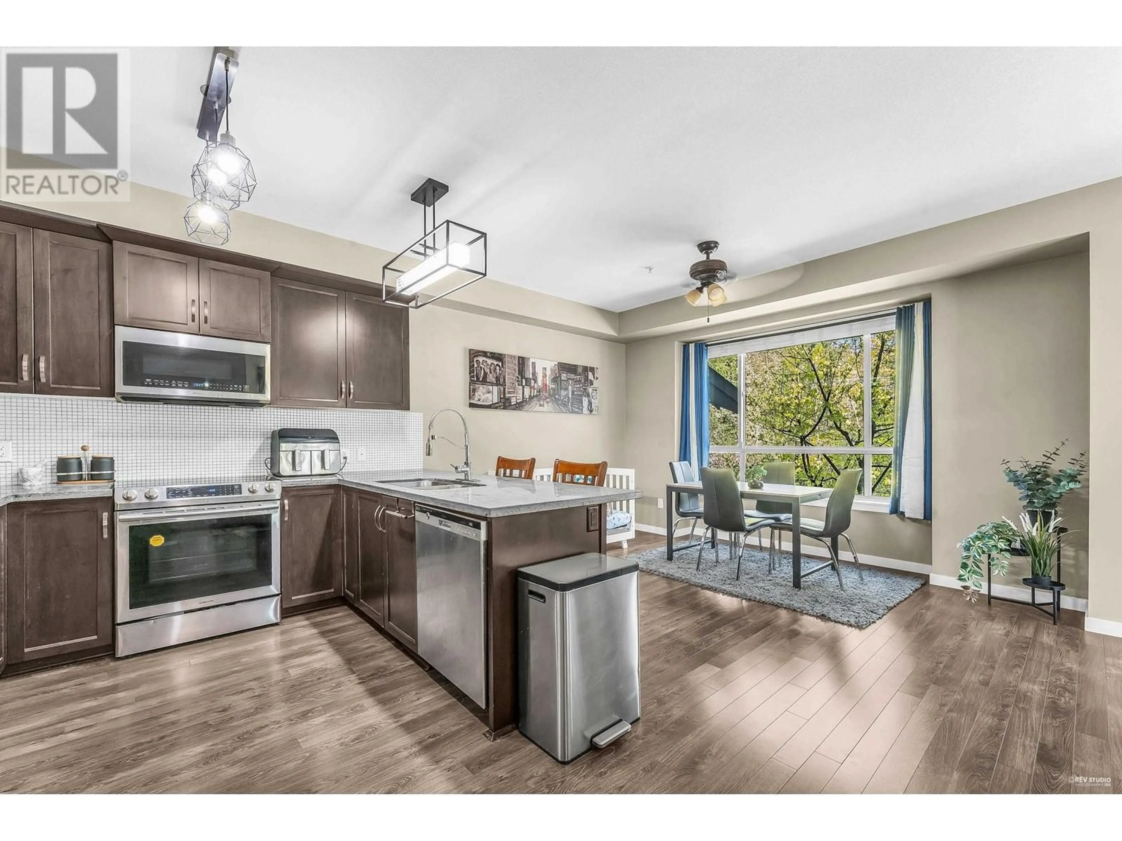 Open concept kitchen, unknown for 5 23986 104 AVENUE, Maple Ridge British Columbia V2W0G8