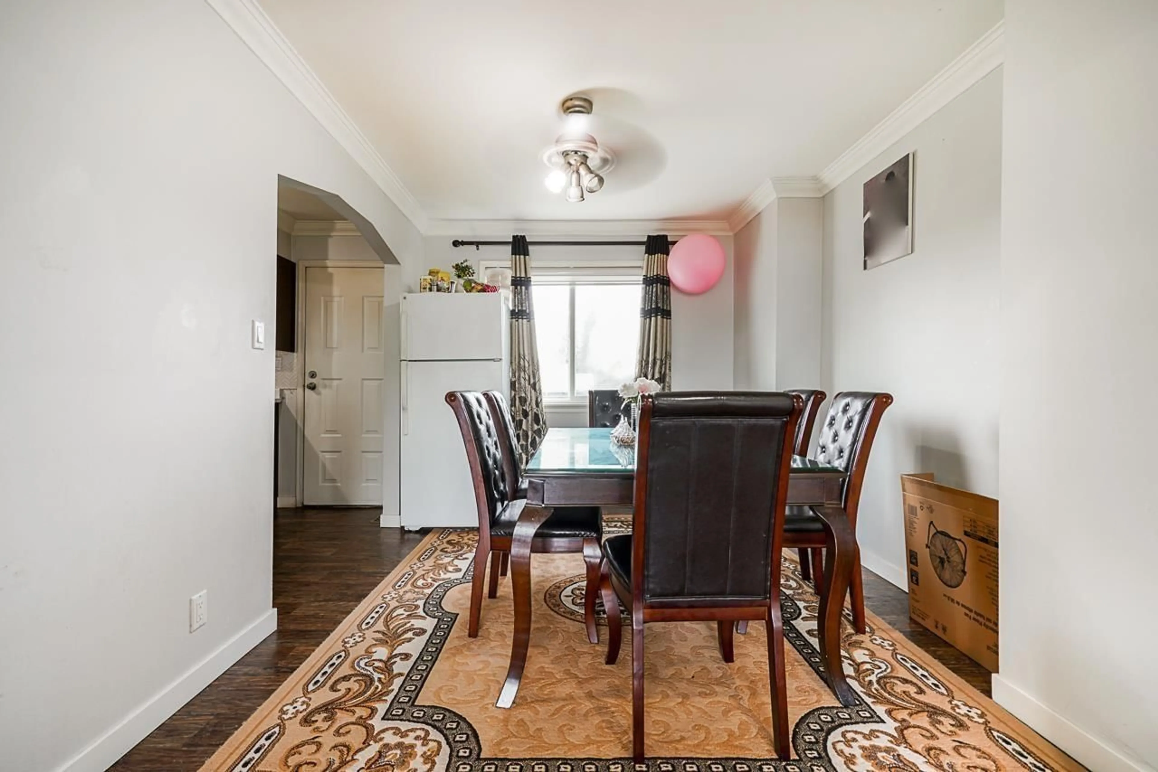 Dining room, wood/laminate floor for 12707 112B AVENUE, Surrey British Columbia V3V3L7