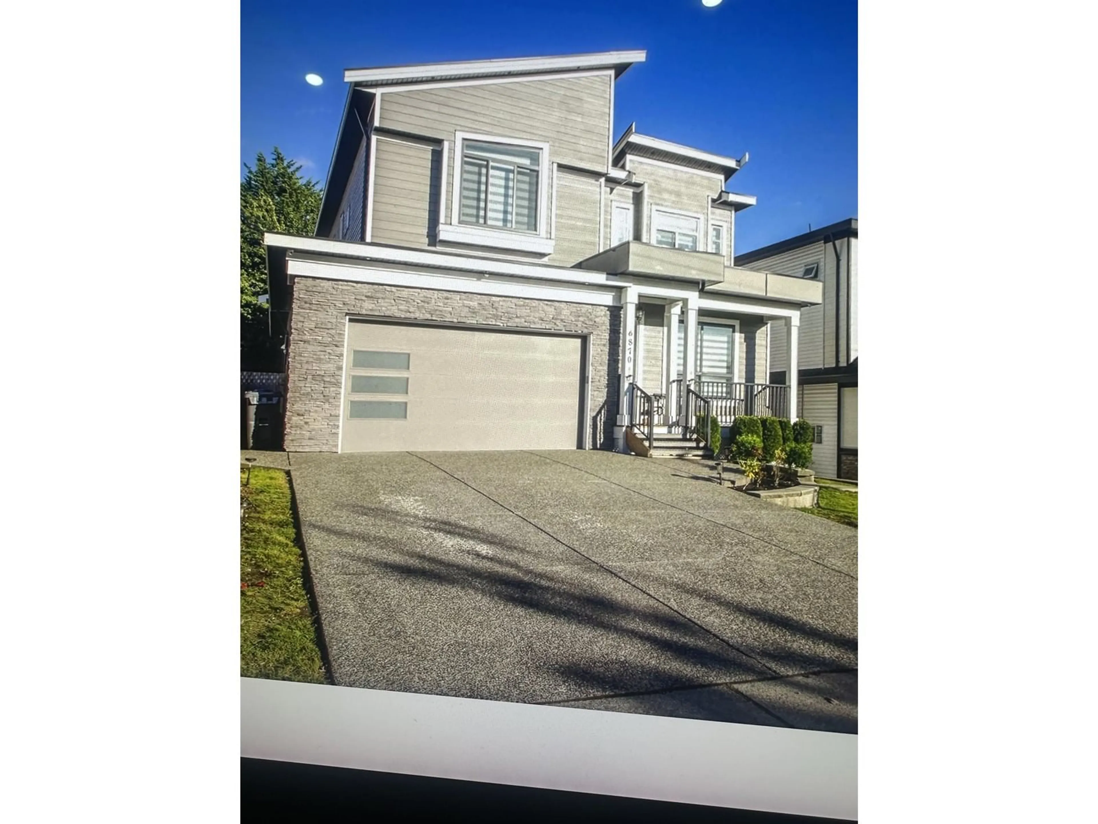 Home with vinyl exterior material, street for 6870 197B STREET, Langley British Columbia V2Y3H4