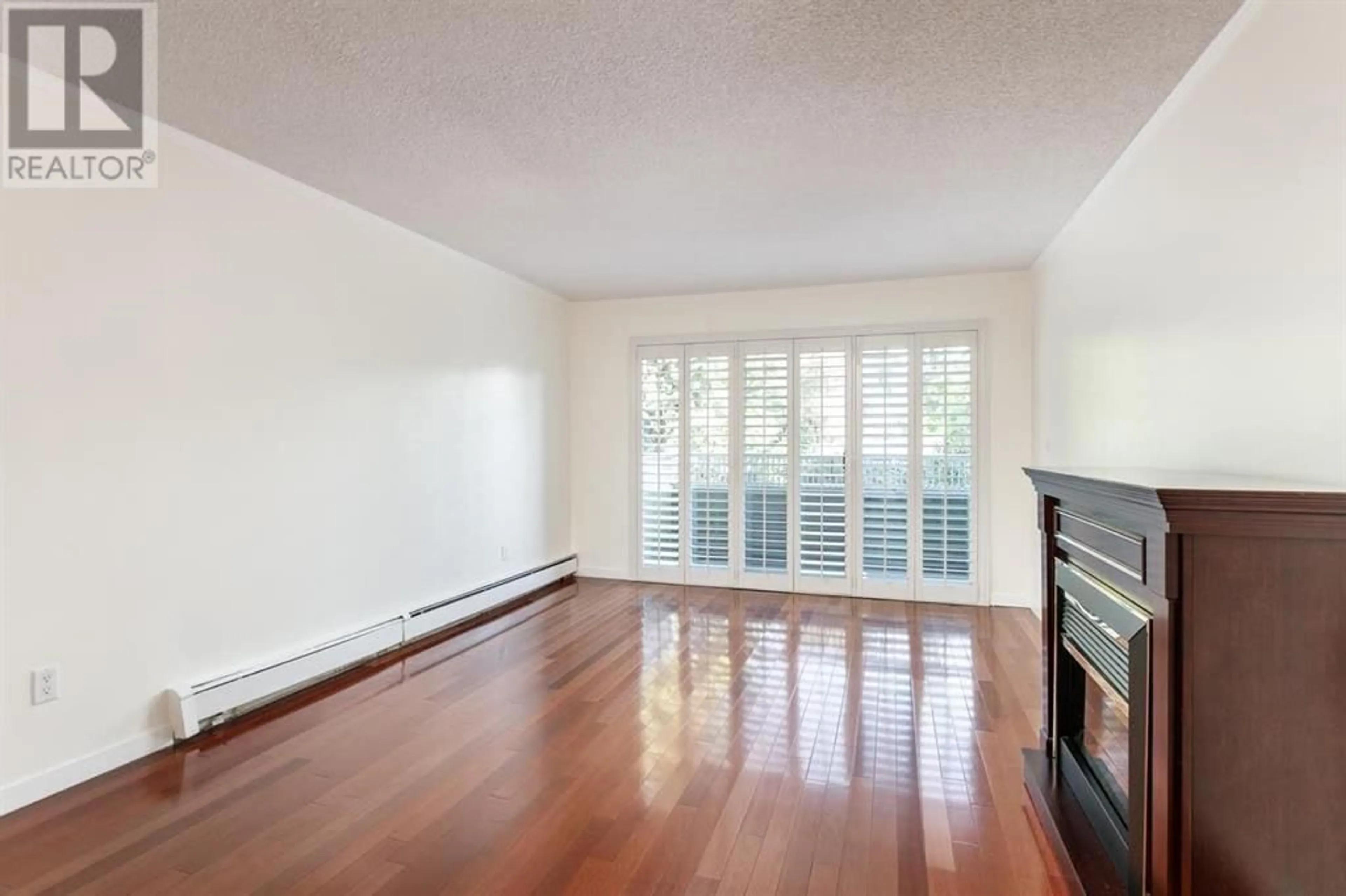 A pic of a room for 205 3875 W 4TH AVENUE, Vancouver British Columbia V6R4H8