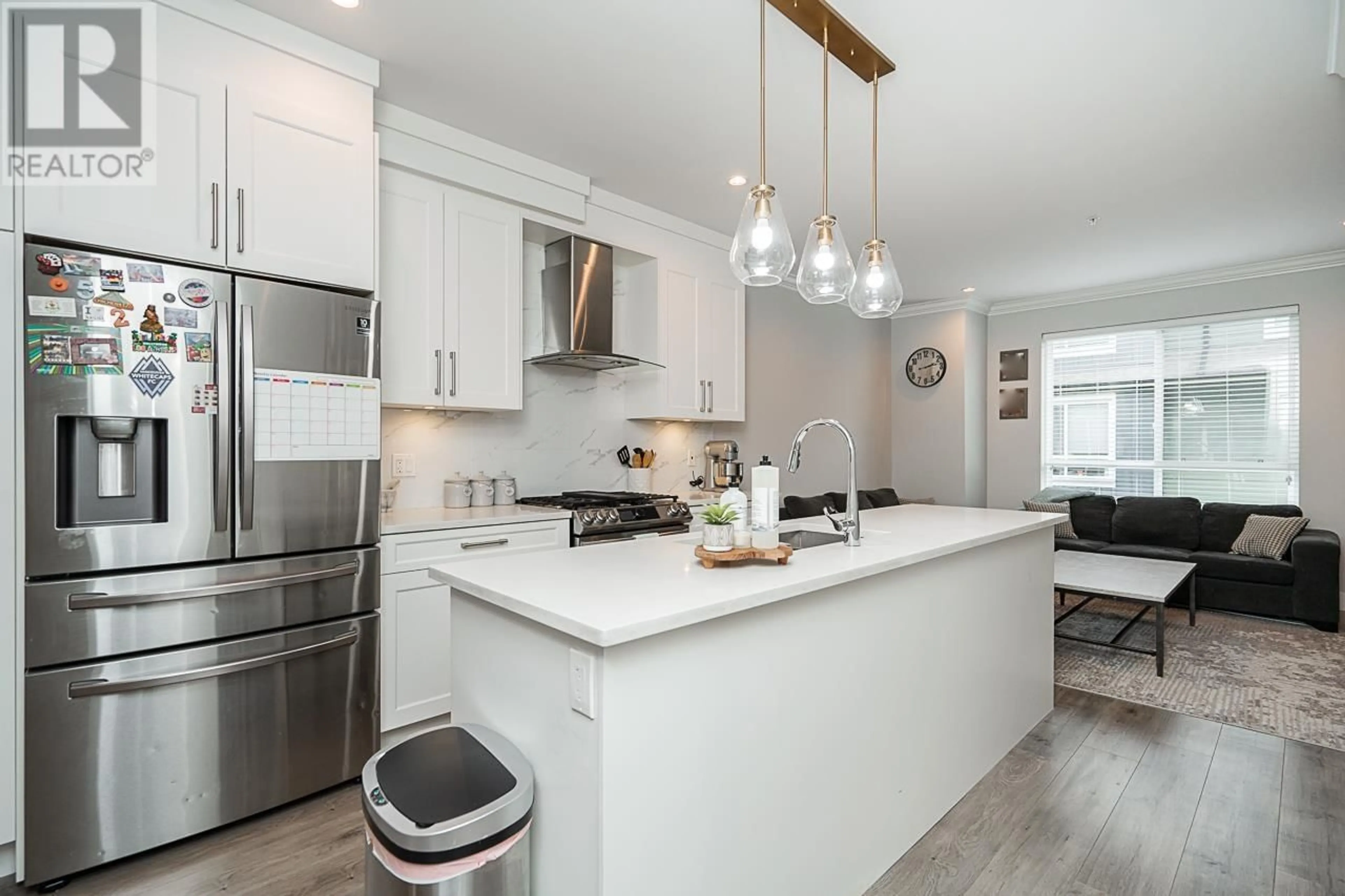 Open concept kitchen, unknown for 22 430 DUNCAN STREET, New Westminster British Columbia V3M0M2