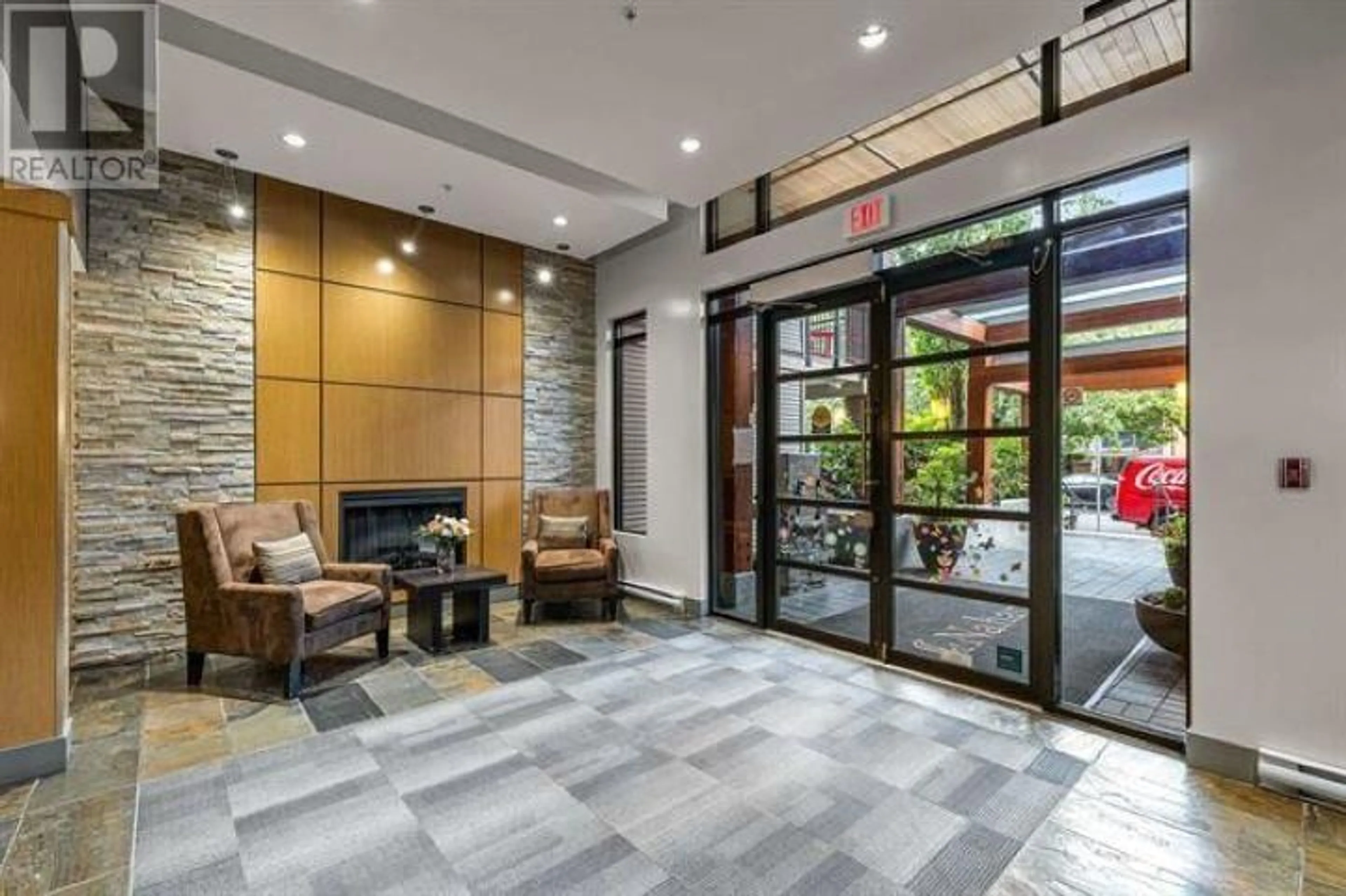 Lobby for 409 701 KLAHANIE DRIVE, Port Moody British Columbia V3H5L6