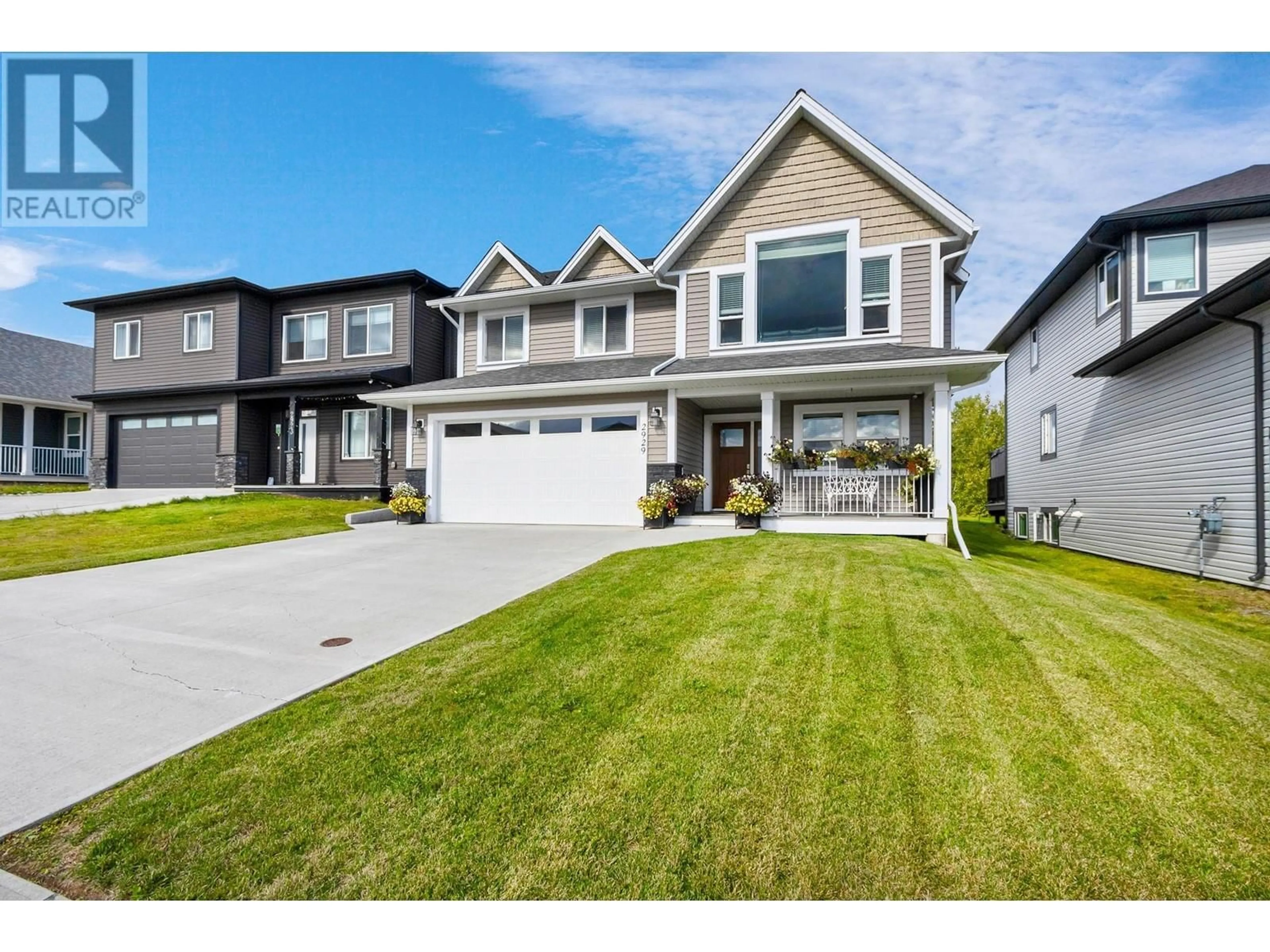 Home with vinyl exterior material, street for 2929 VISTA RIDGE DRIVE, Prince George British Columbia V2N0G9